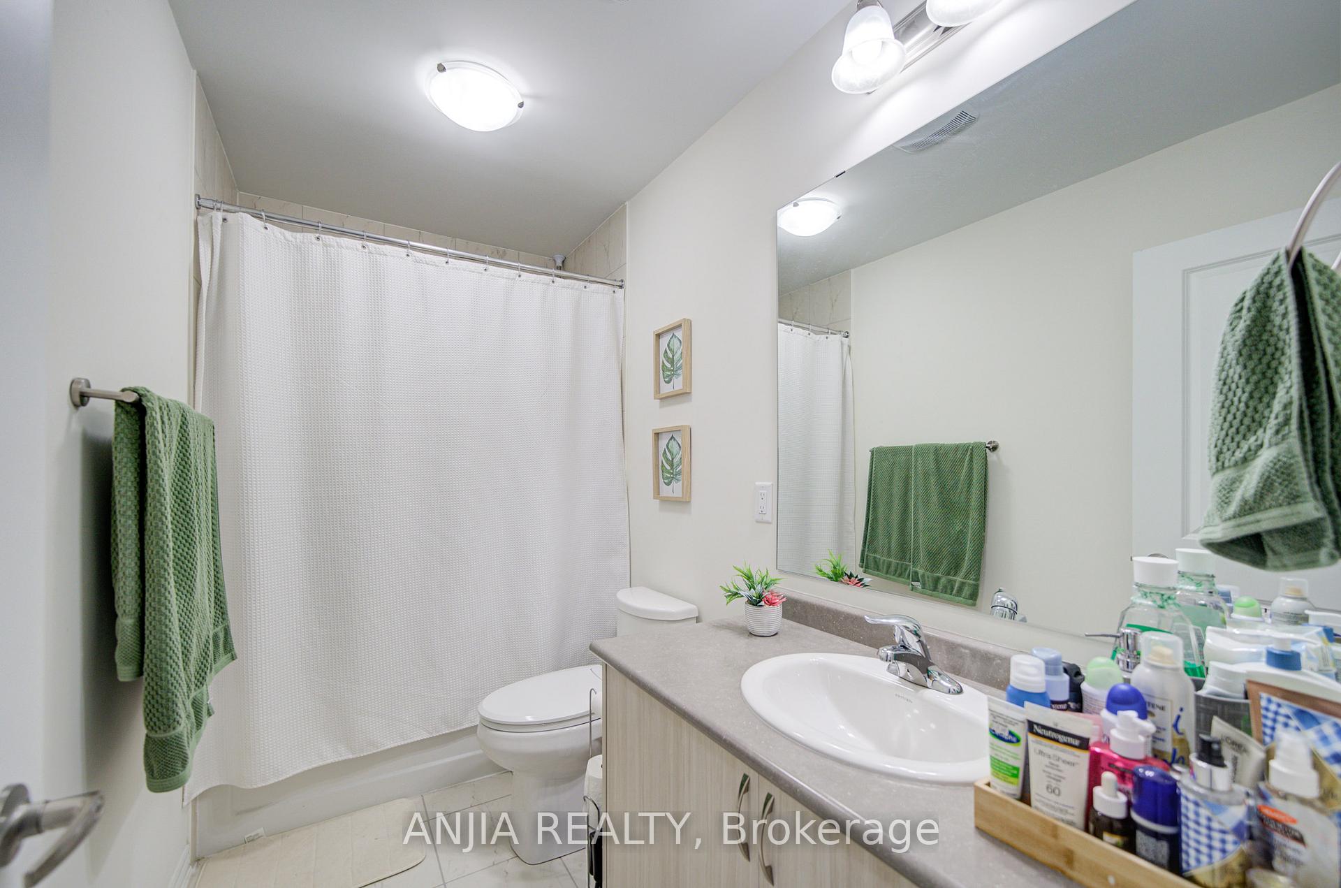 Photo 42 of 33 Bluebird Lane, Barrie, Painswick South — HOMEH