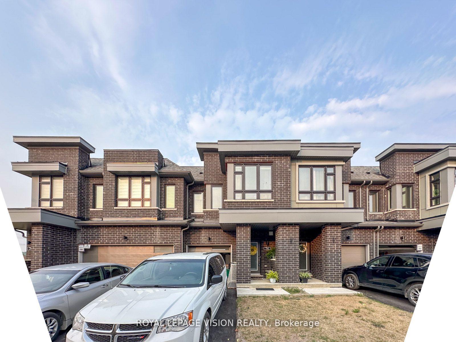 Photo 1 of 74 Caspian Square, Clarington, Bowmanville — HOMEH