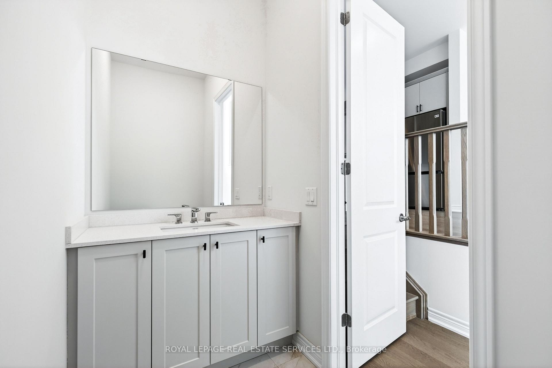 Photo 6 of Unit Unit A, 3211 Sixth Line, Oakville, Glenorchy — HOMEH