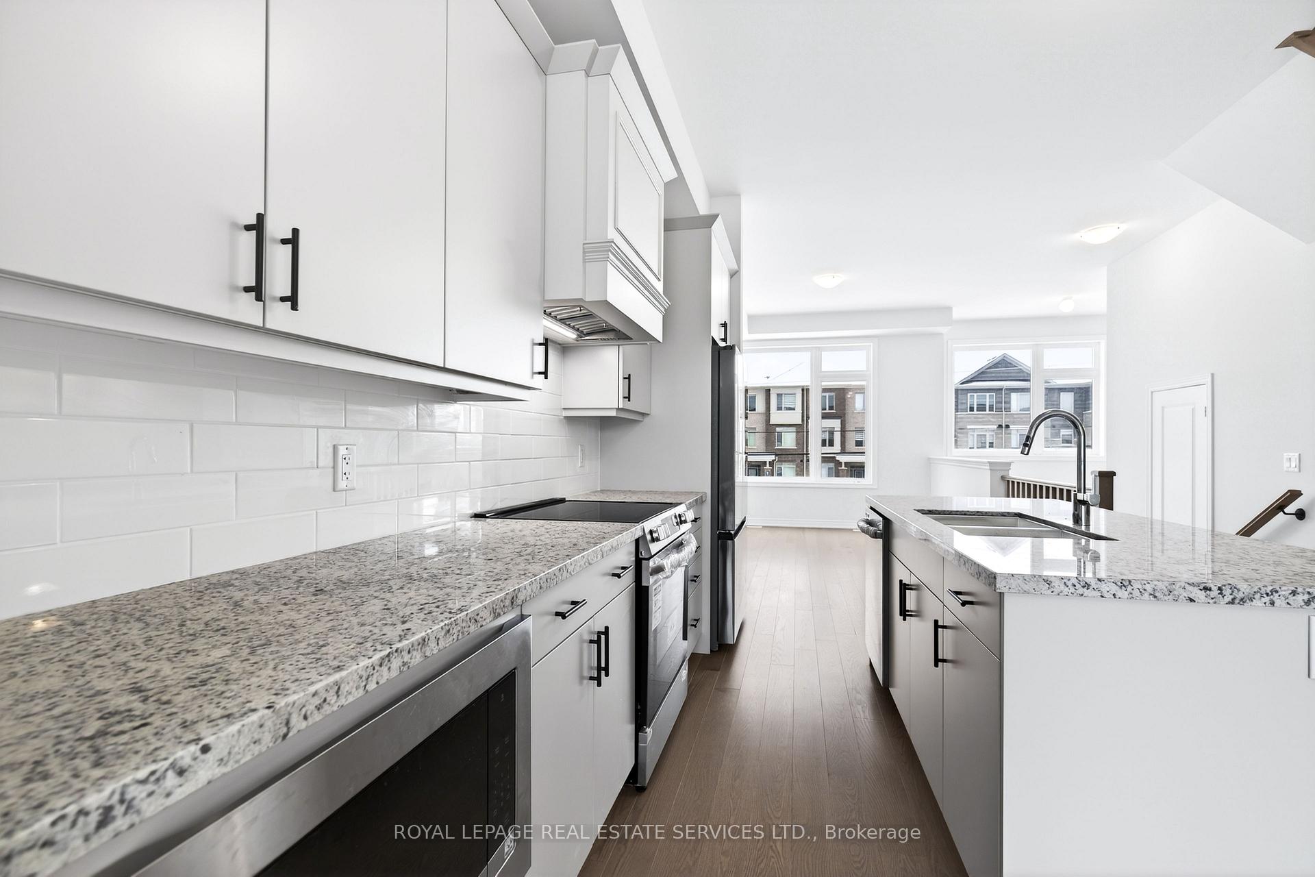 Photo 11 of Unit Unit A, 3211 Sixth Line, Oakville, Glenorchy — HOMEH