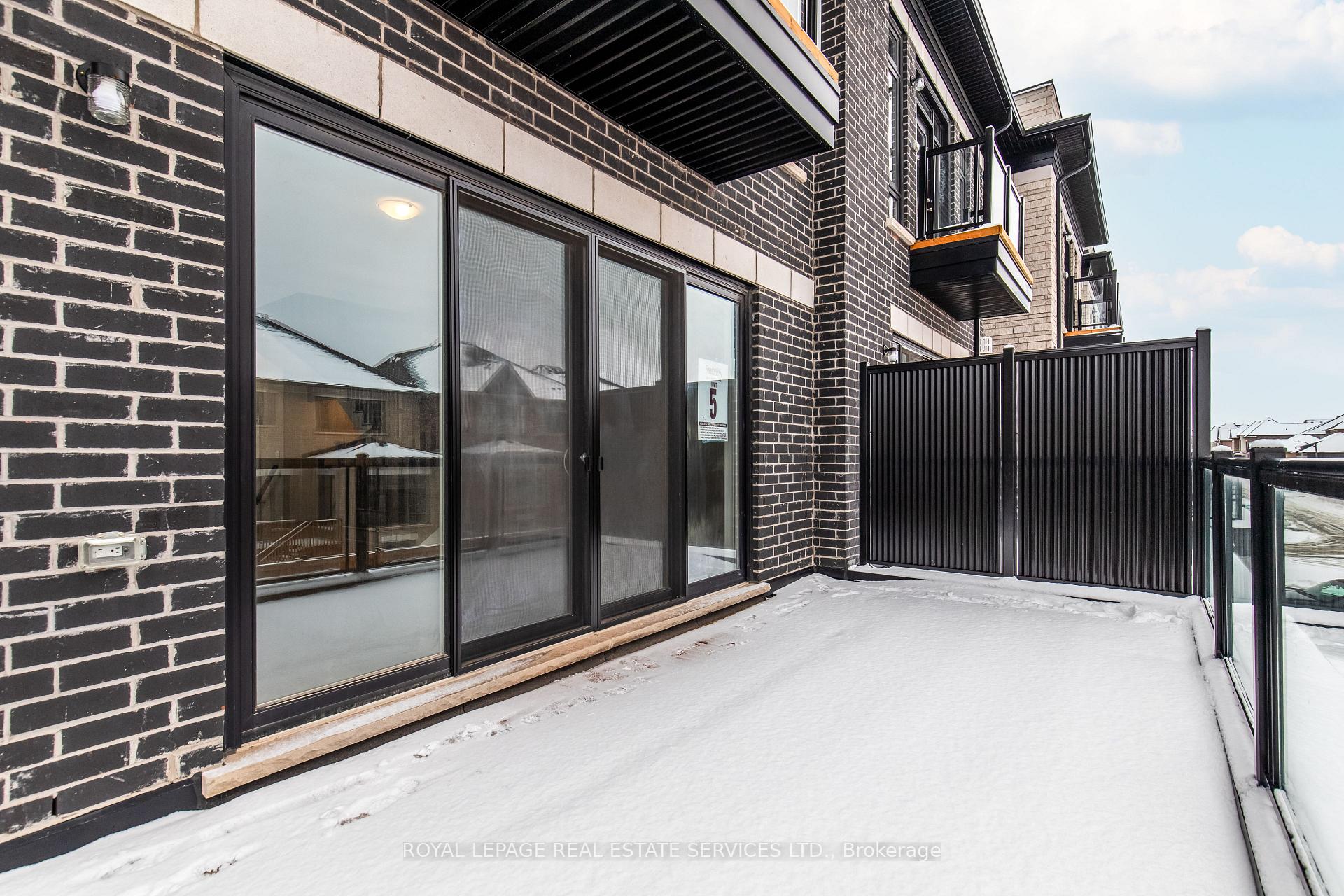 Photo 17 of Unit Unit A, 3211 Sixth Line, Oakville, Glenorchy — HOMEH