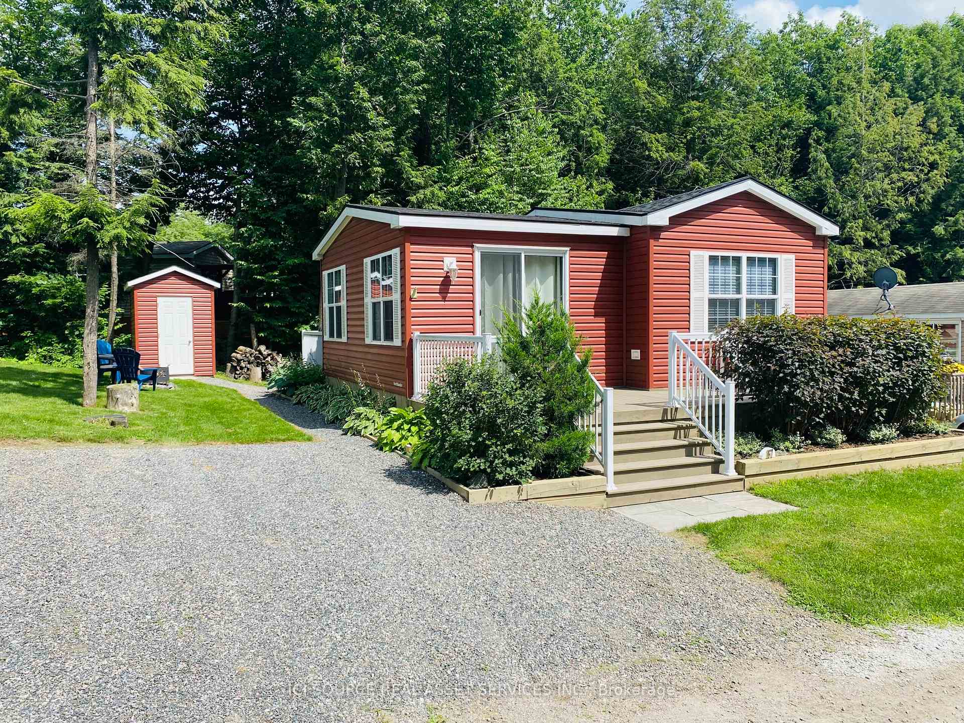 Front of Unit 167, 1082 Shamrock Marina Road
