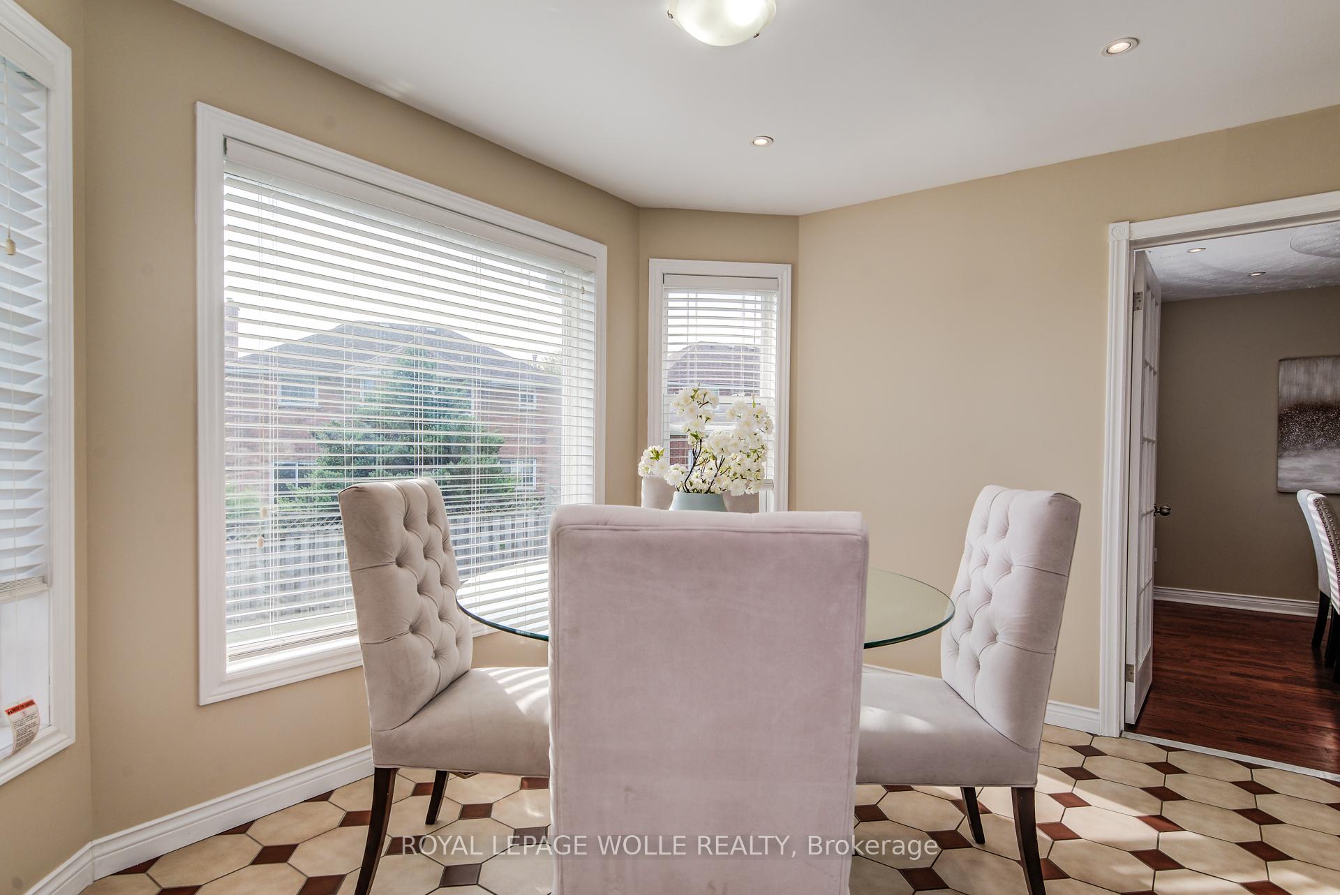 Photo 8 of 38 Wallace Drive, Cambridge — HOMEH