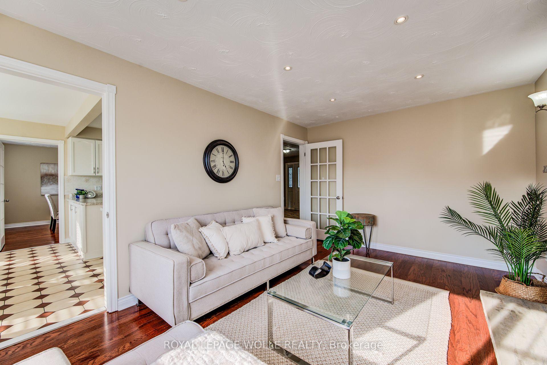Photo 16 of 38 Wallace Drive, Cambridge — HOMEH