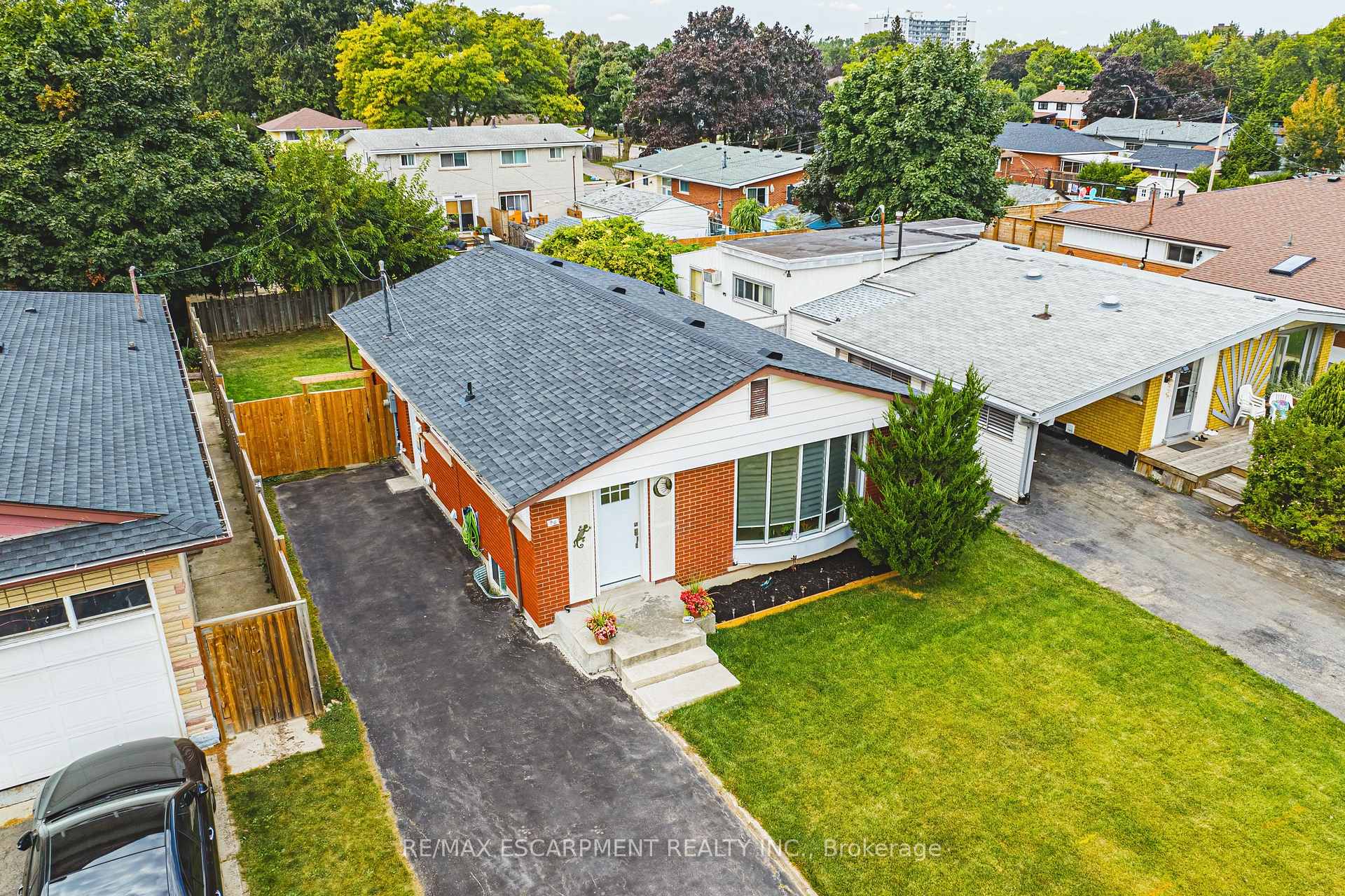 Photo 1 of 96 Cardinal Drive, Hamilton, Bruleville — HOMEH