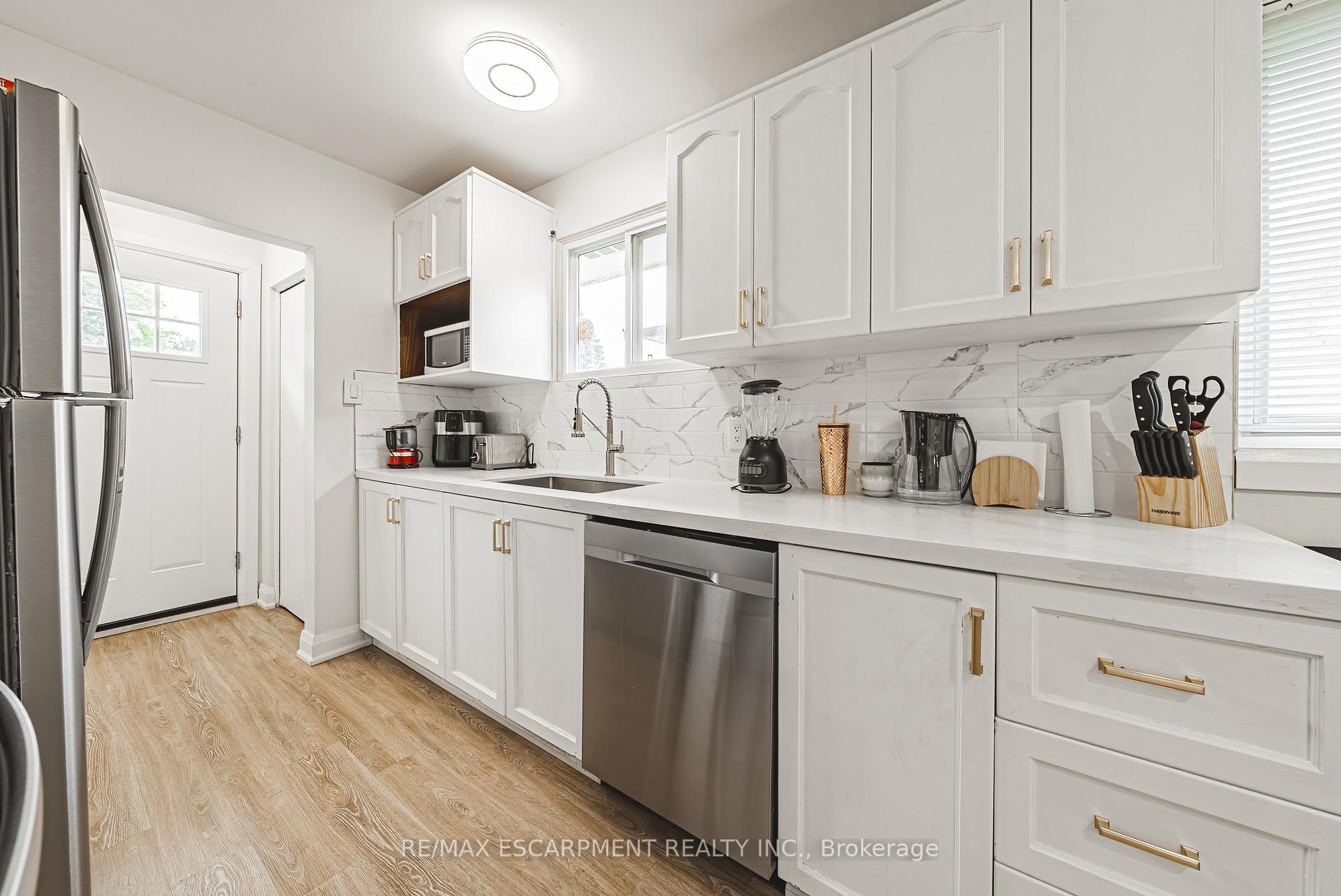Photo 9 of 96 Cardinal Drive, Hamilton, Bruleville — HOMEH