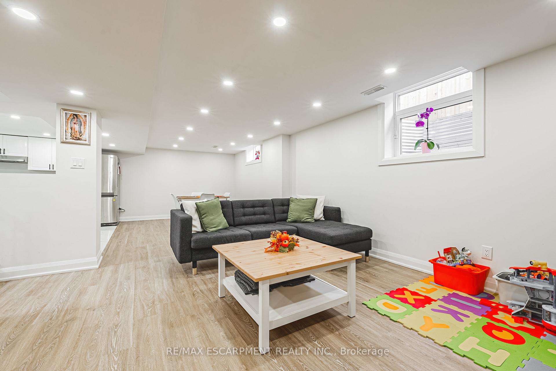 Photo 20 of 96 Cardinal Drive, Hamilton, Bruleville — HOMEH