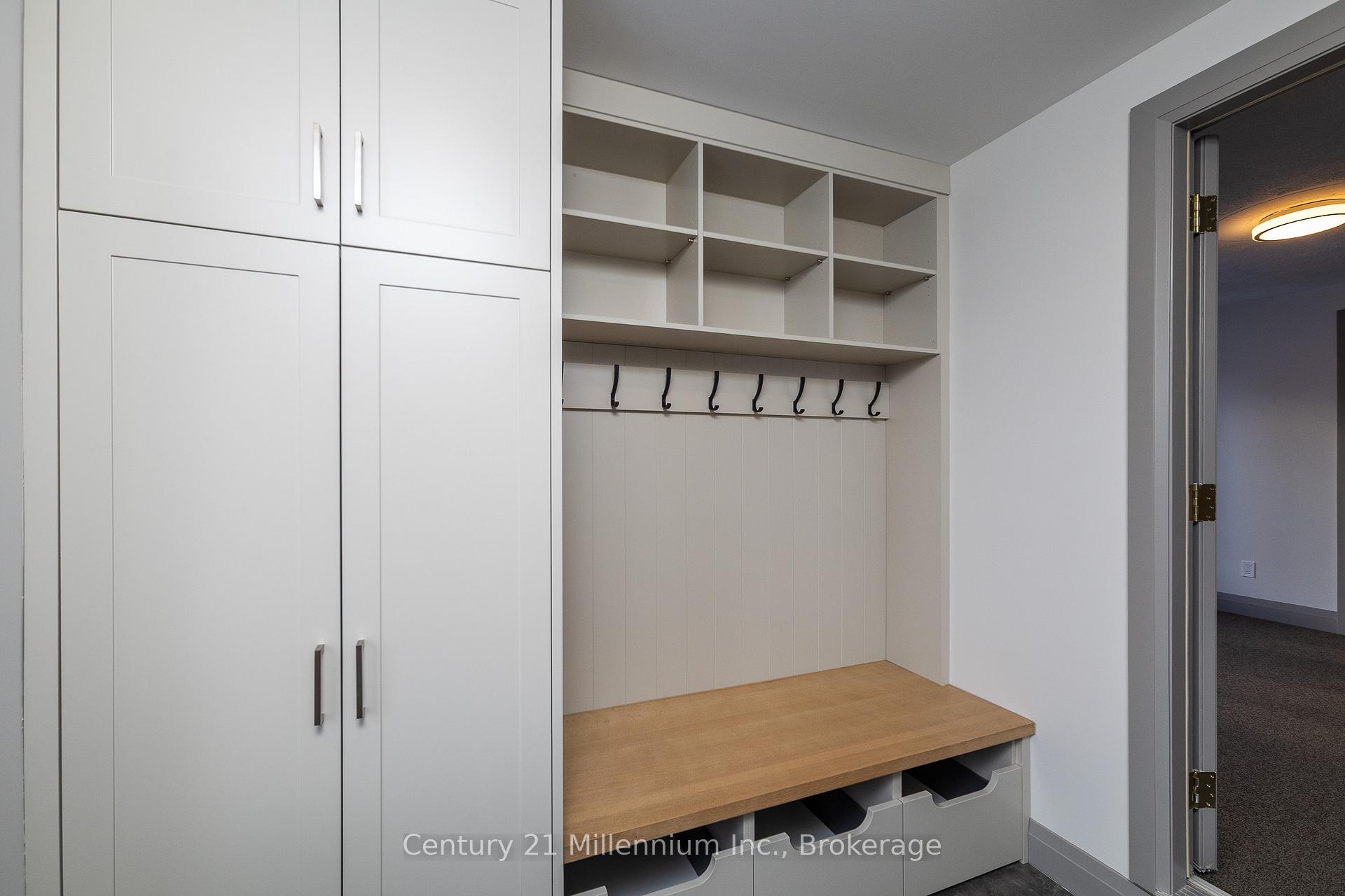 Photo 9 of Unit B, 413 Queen Street, Arran-Elderslie — HOMEH