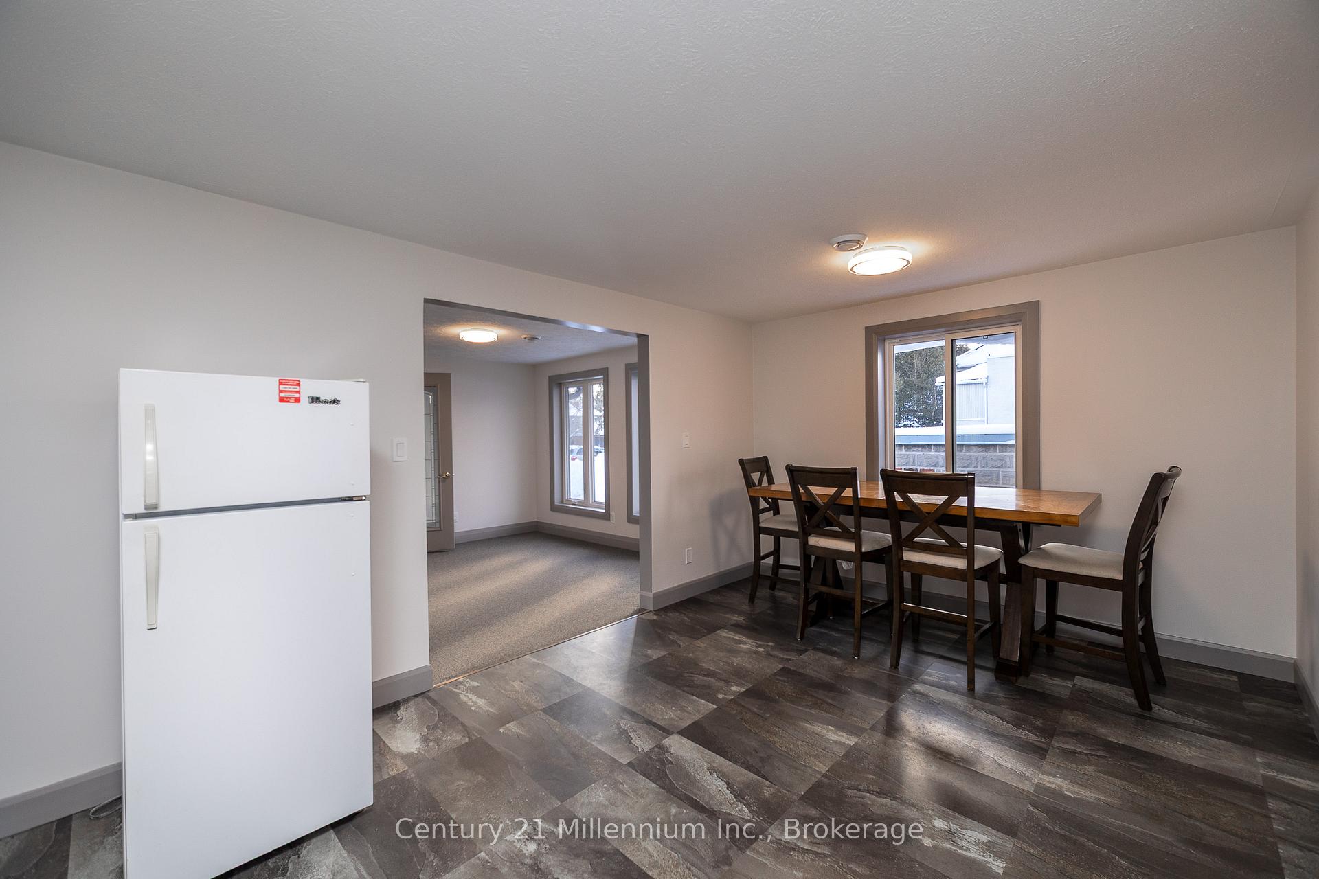 Photo 18 of Unit B, 413 Queen Street, Arran-Elderslie — HOMEH