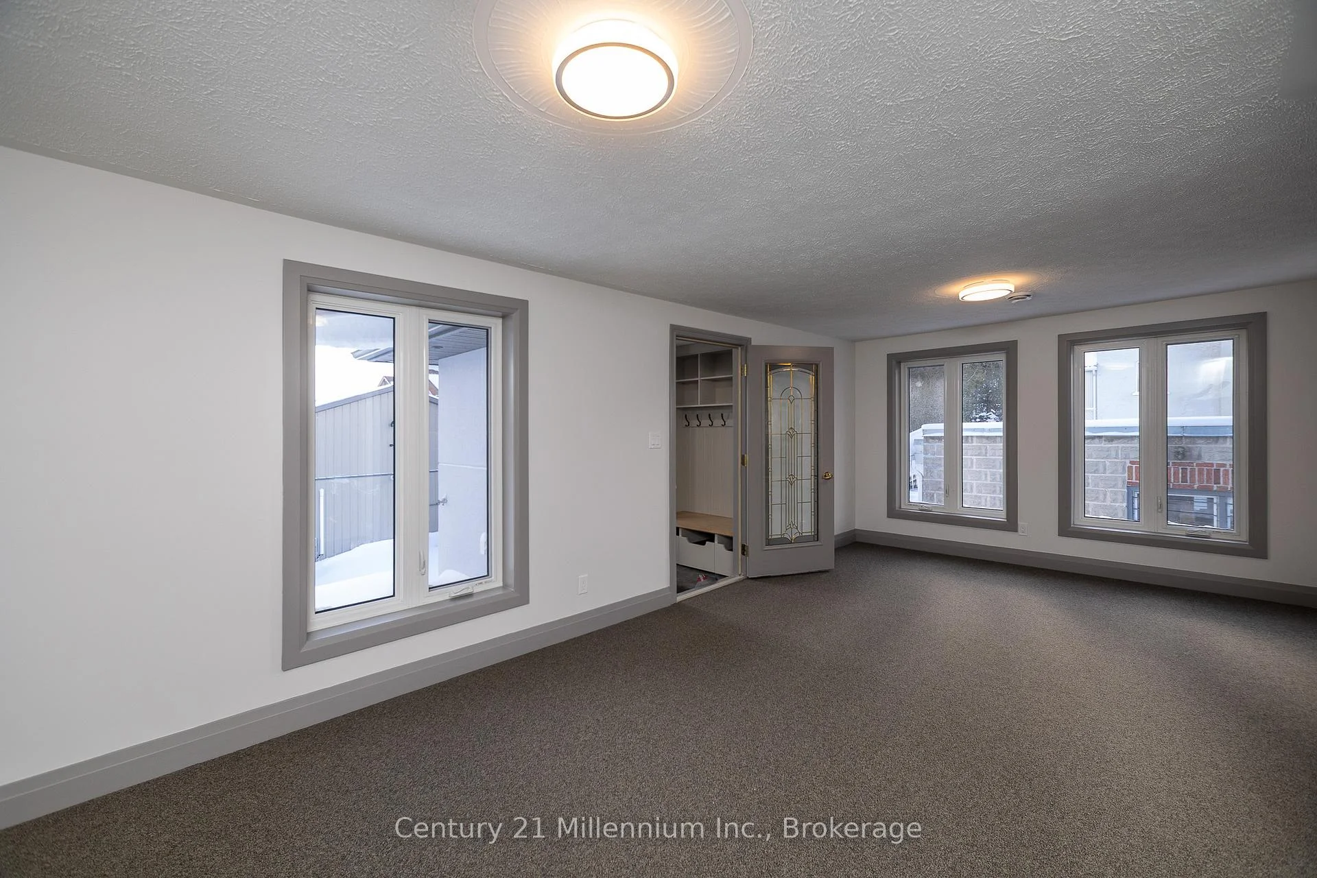 Photo 33 of Unit B, 413 Queen Street, Arran-Elderslie — HOMEH