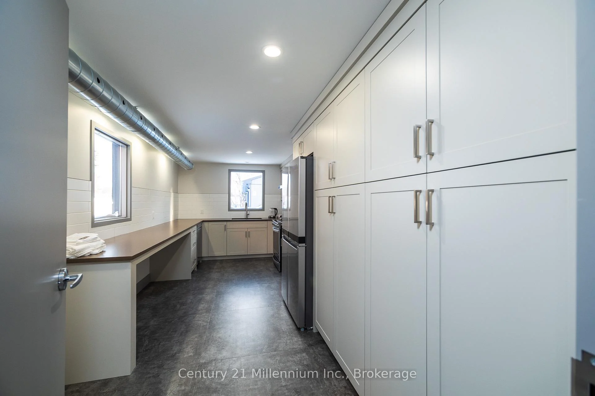 Photo 48 of Unit B, 413 Queen Street, Arran-Elderslie — HOMEH
