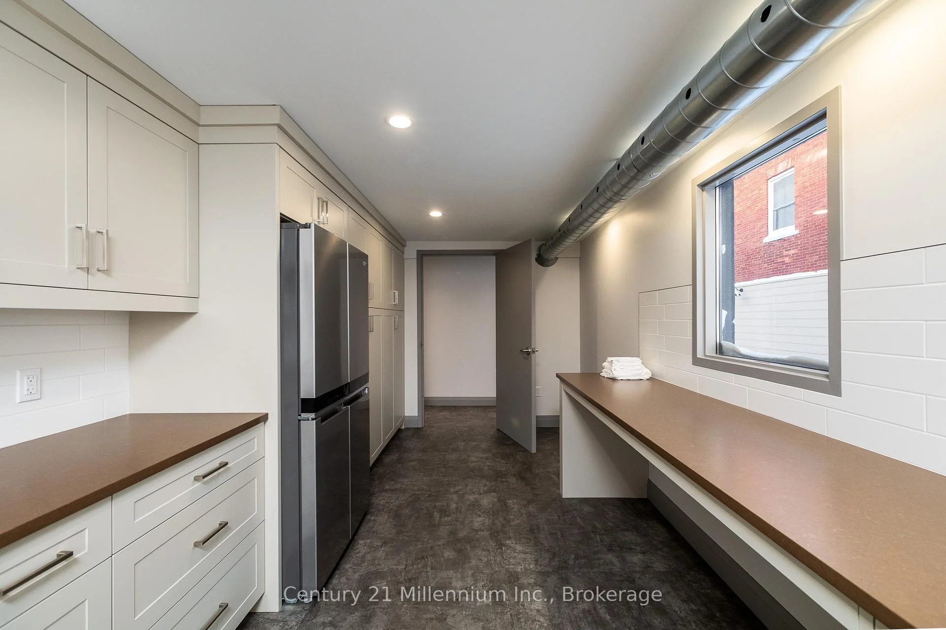 Photo 49 of Unit B, 413 Queen Street, Arran-Elderslie — HOMEH
