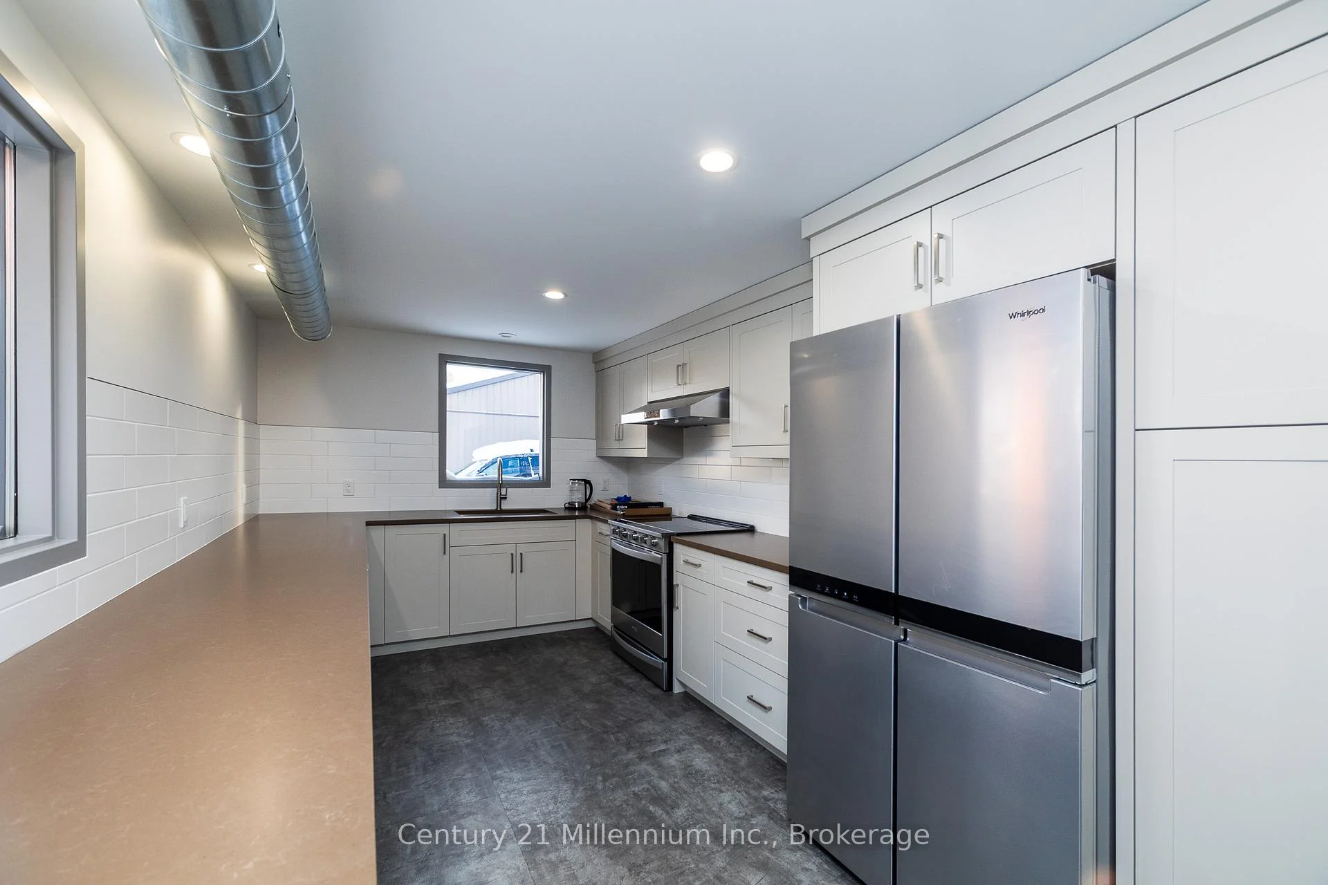 Photo 53 of Unit B, 413 Queen Street, Arran-Elderslie — HOMEH