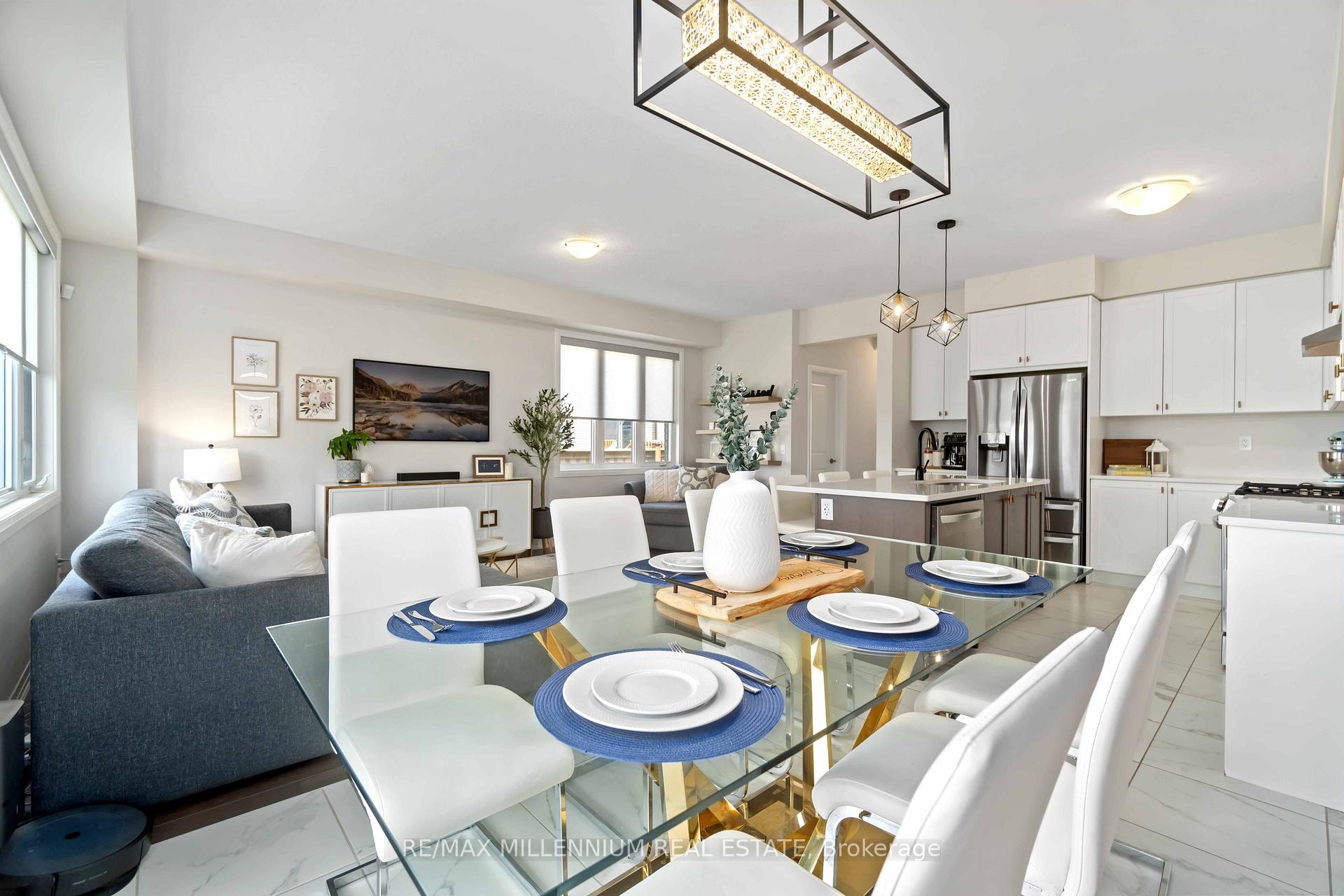 Photo 13 of 28 Freedom Crescent, Hamilton, Mount Hope — HOMEH