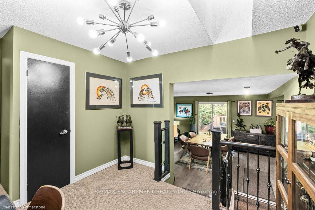 Photo 4 of 56 Kimberly Drive, Hamilton, Rosedale — HOMEH
