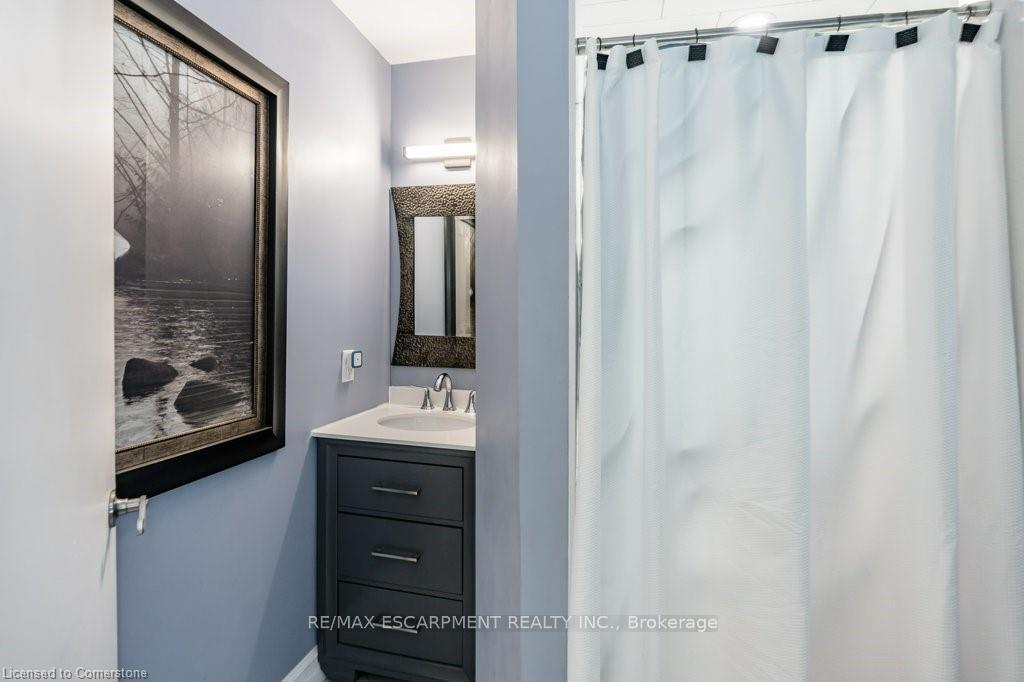 Photo 13 of 56 Kimberly Drive, Hamilton, Rosedale — HOMEH