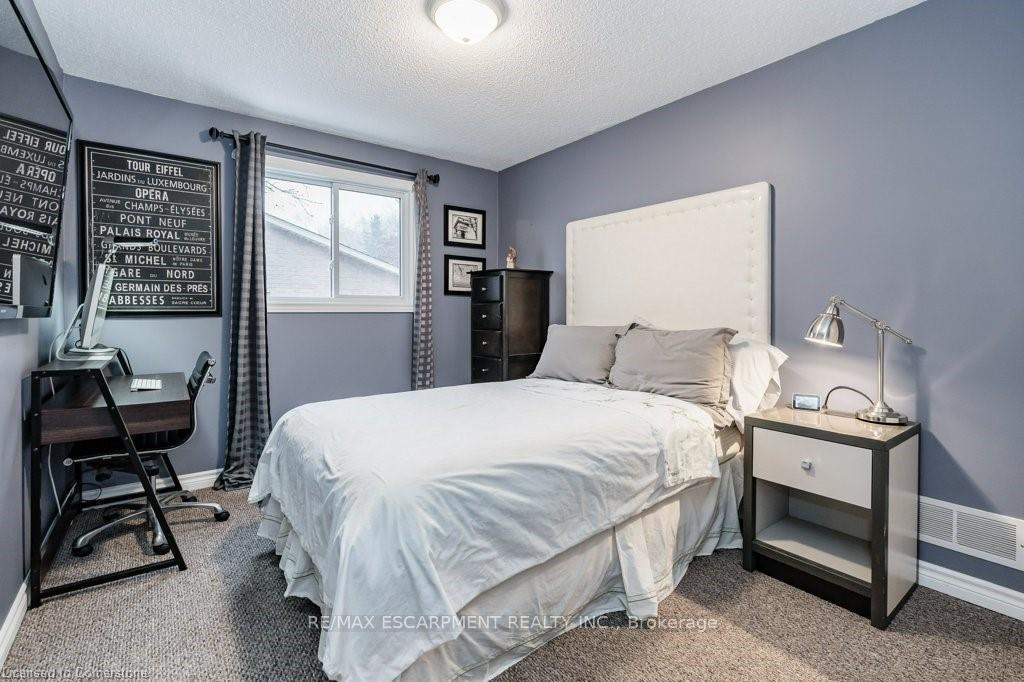 Photo 25 of 56 Kimberly Drive, Hamilton, Rosedale — HOMEH