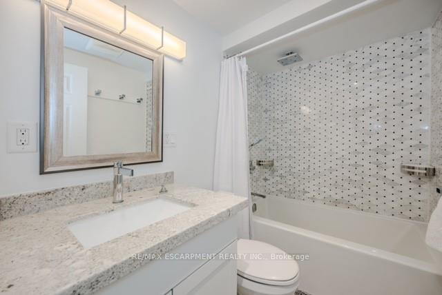 Photo 15 of 131 Green Road, Hamilton, Stoney Creek — HOMEH