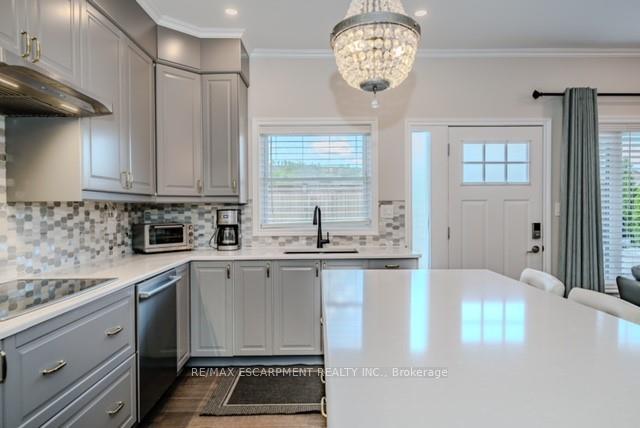 Photo 20 of 131 Green Road, Hamilton, Stoney Creek — HOMEH