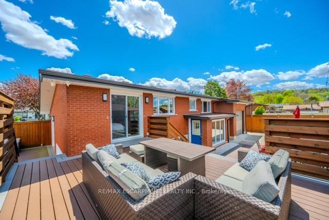 Photo 31 of 131 Green Road, Hamilton, Stoney Creek — HOMEH