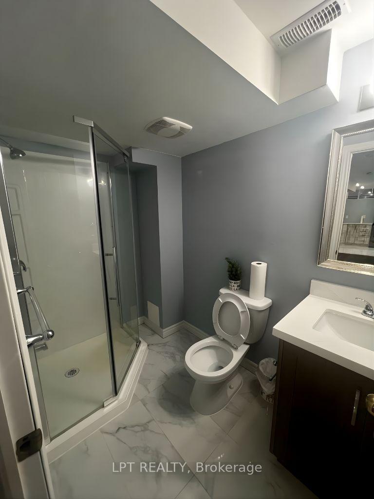 Photo 7 of Unit Basement, 17 Hollowgrove Boulevard, Brampton, Vales of Castlemore — HOMEH