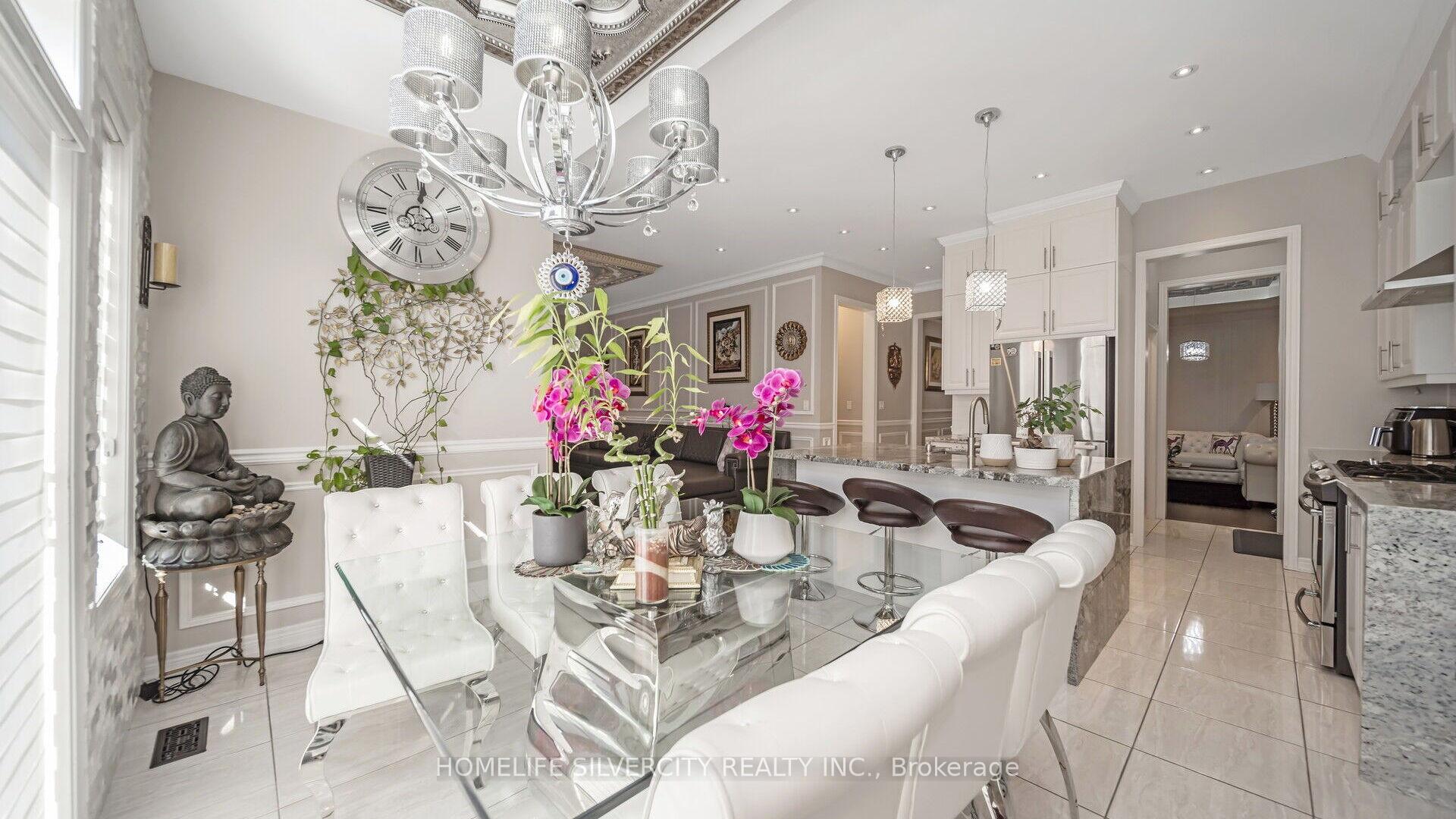 Photo 12 of 62 Card Lumber Crescent, Vaughan, Kleinburg — HOMEH