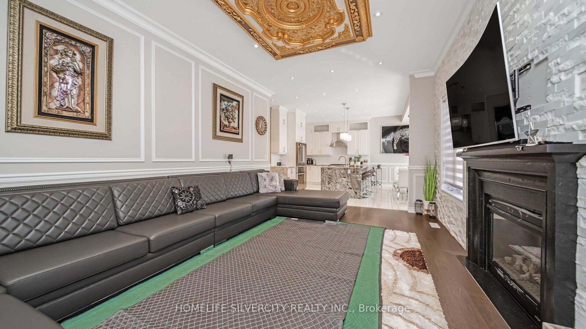Photo 13 of 62 Card Lumber Crescent, Vaughan, Kleinburg — HOMEH