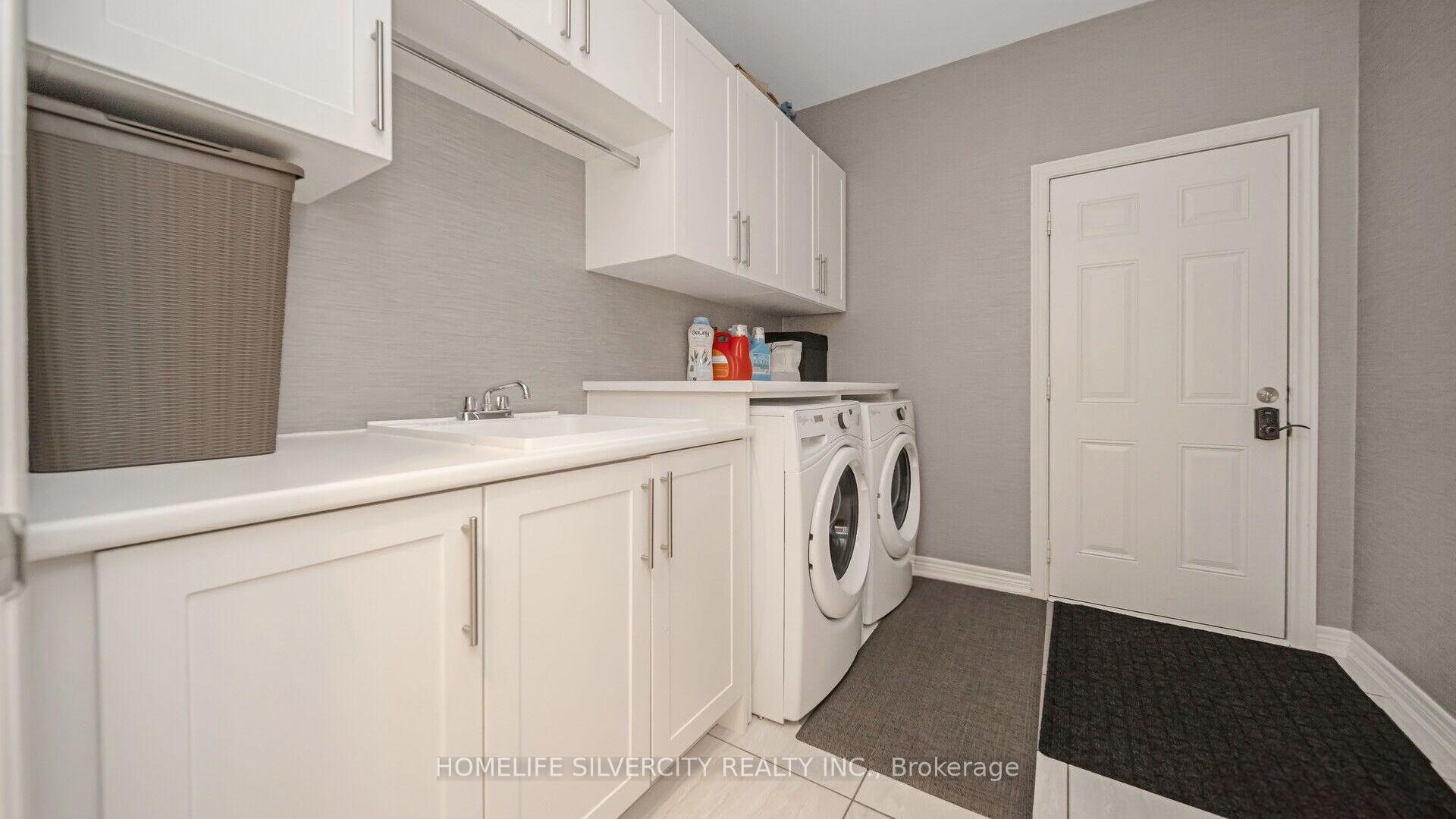 Photo 19 of 62 Card Lumber Crescent, Vaughan, Kleinburg — HOMEH
