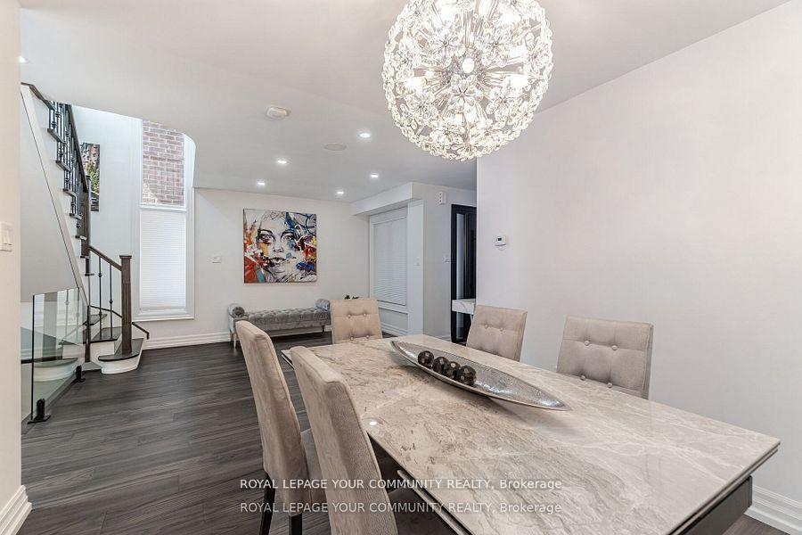 Photo 12 of 178 Sylwood Crescent, Vaughan, Maple — HOMEH