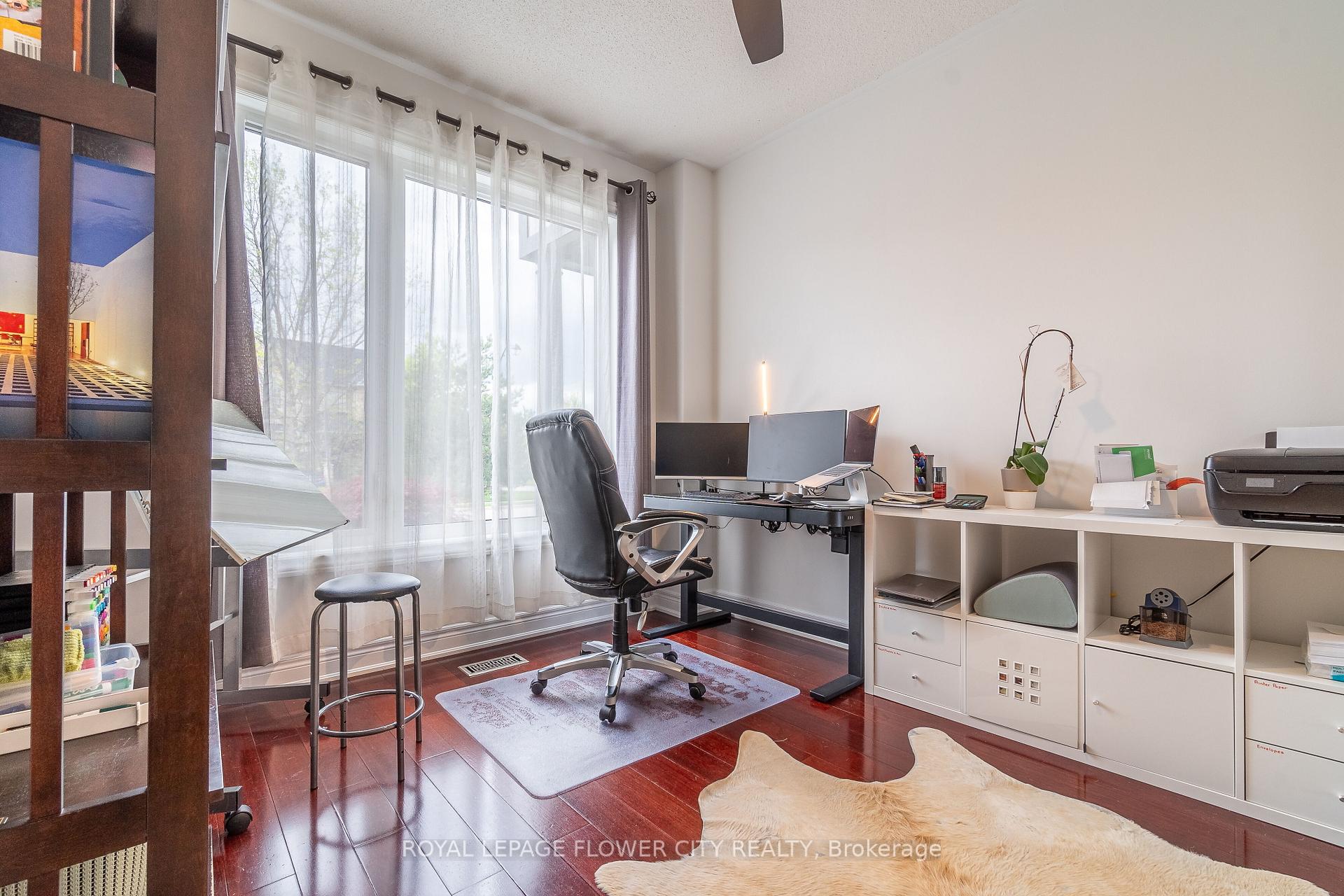 Photo 19 of 24 Upper Ridge Crescent, Brampton, Brampton East — HOMEH