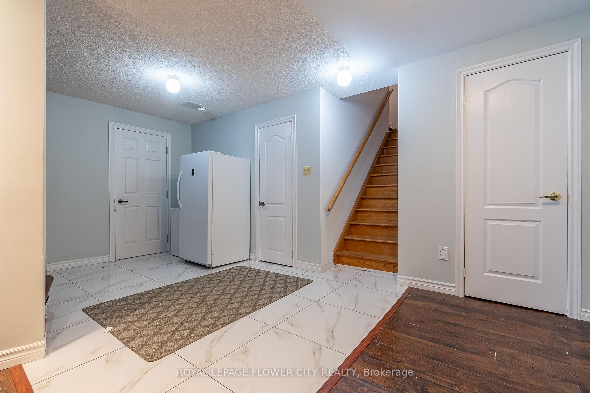 Photo 32 of 24 Upper Ridge Crescent, Brampton, Brampton East — HOMEH