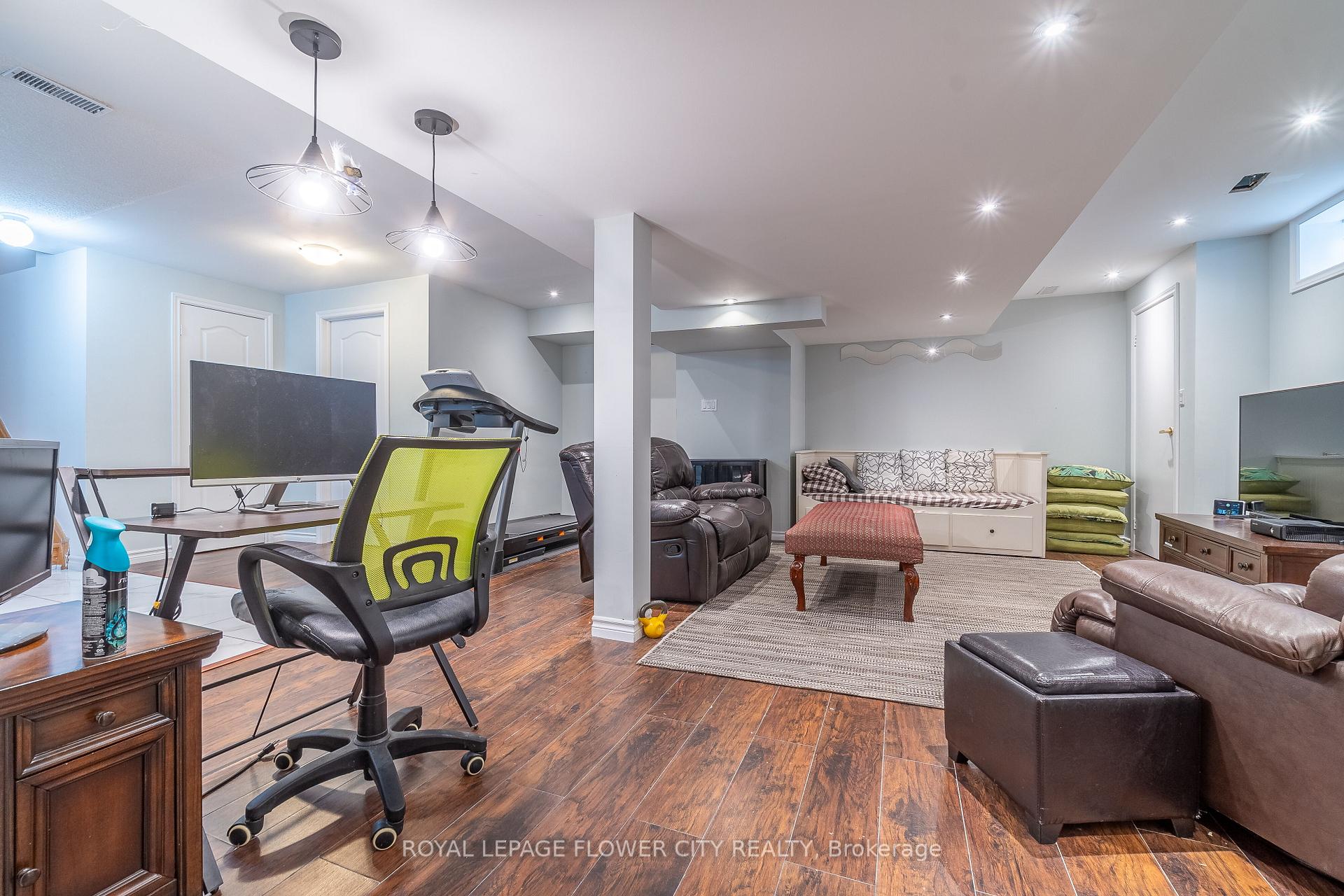 Photo 33 of 24 Upper Ridge Crescent, Brampton, Brampton East — HOMEH