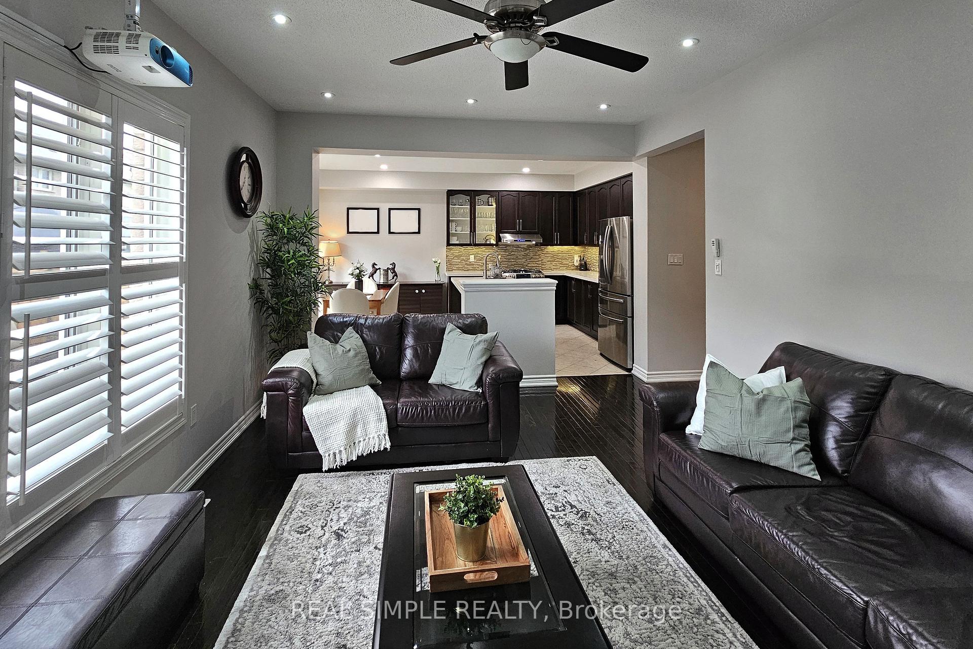 Photo 10 of 28 Penelope Street, Brampton, Bram East — HOMEH