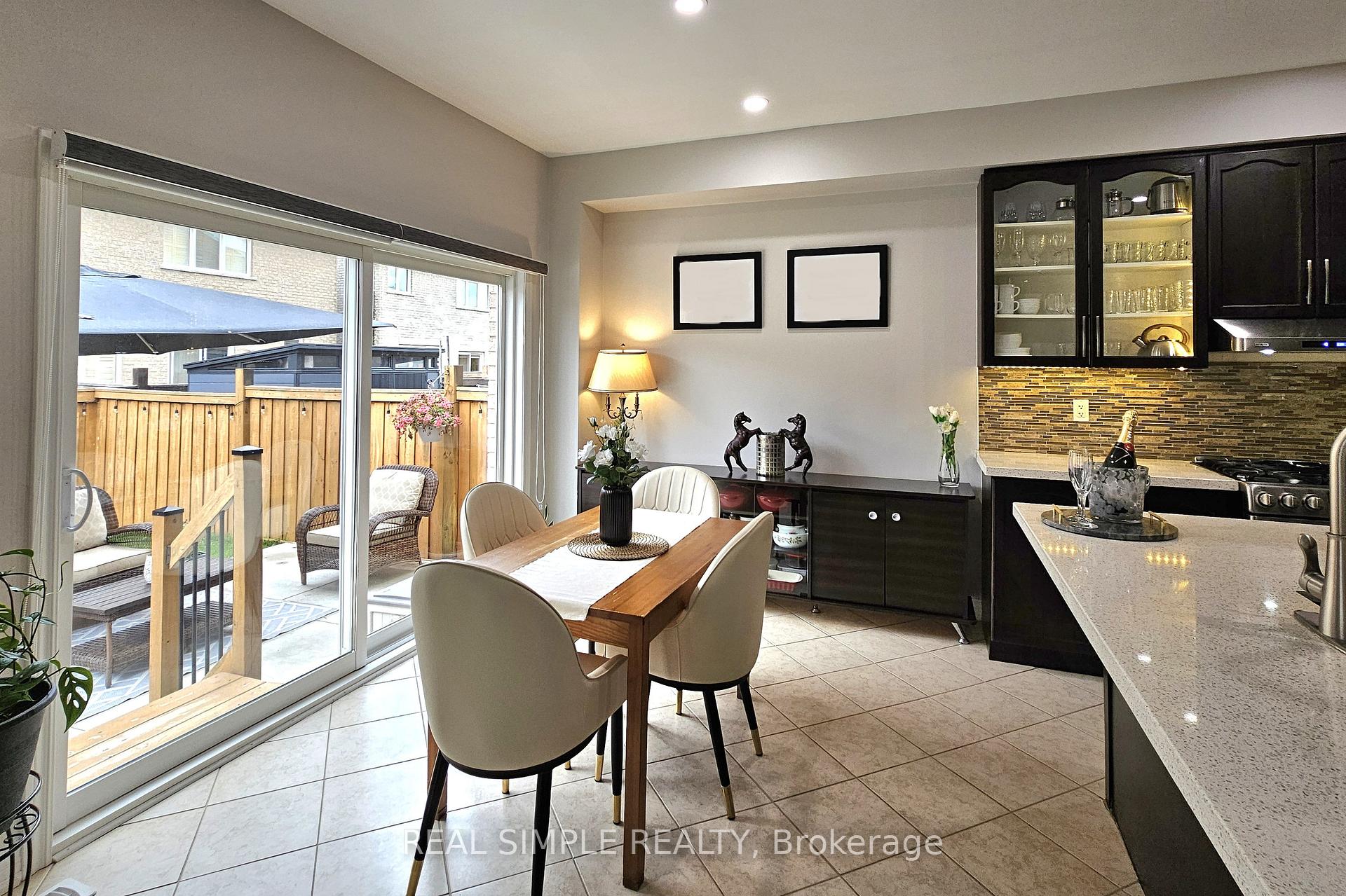Photo 14 of 28 Penelope Street, Brampton, Bram East — HOMEH