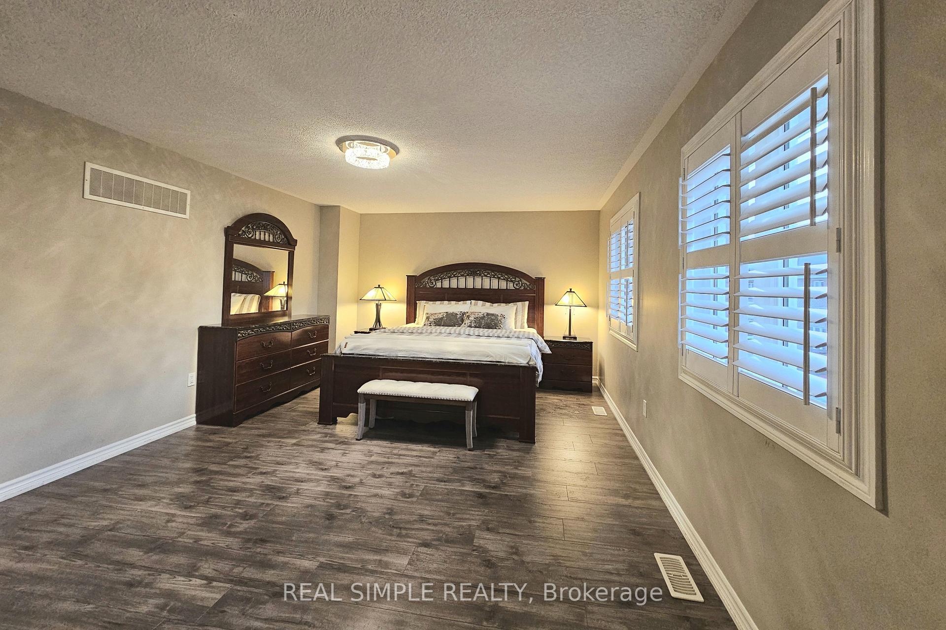 Photo 26 of 28 Penelope Street, Brampton, Bram East — HOMEH