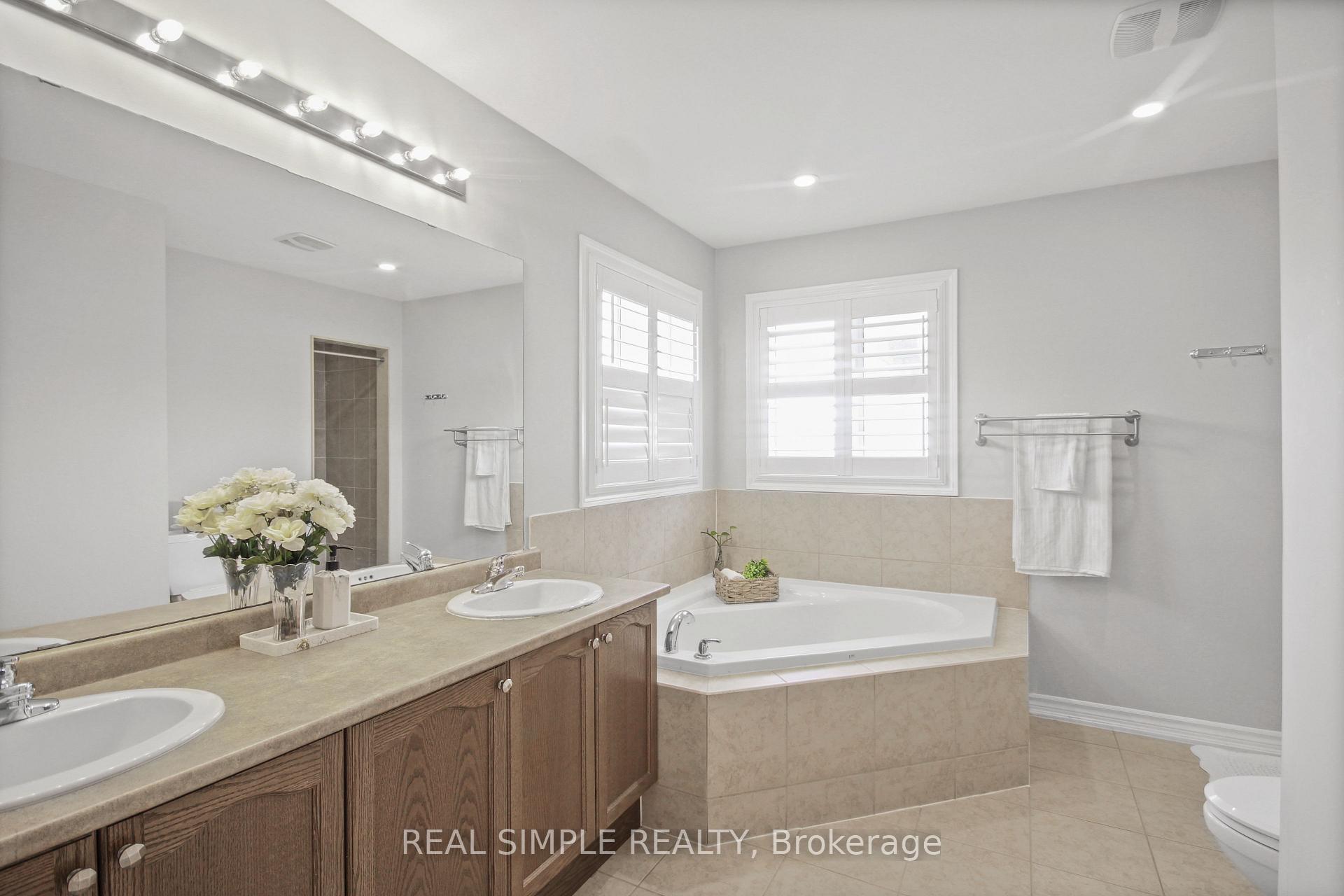 Photo 23 of 28 Penelope Street, Brampton, Bram East — HOMEH