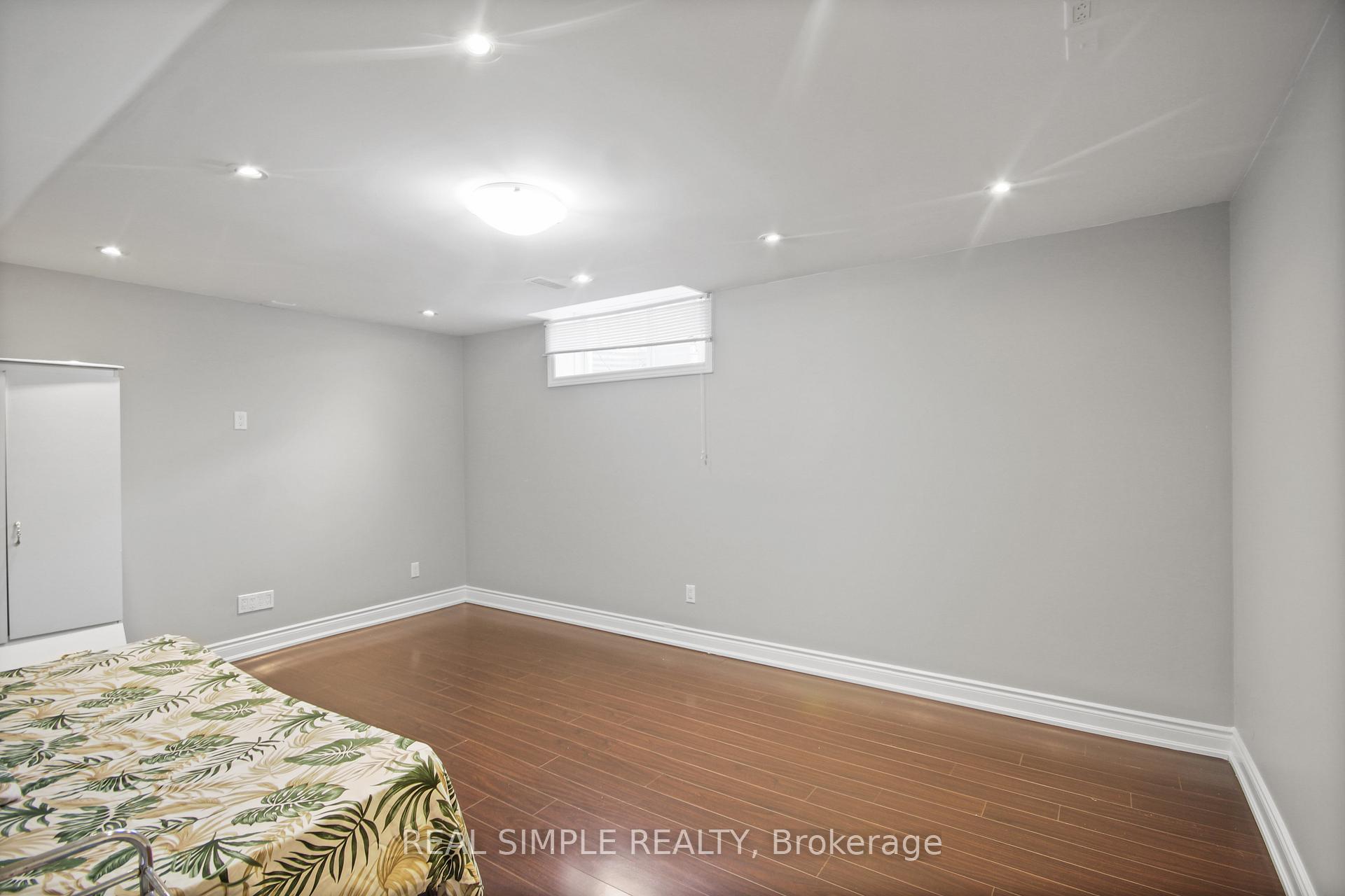 Photo 37 of 28 Penelope Street, Brampton, Bram East — HOMEH
