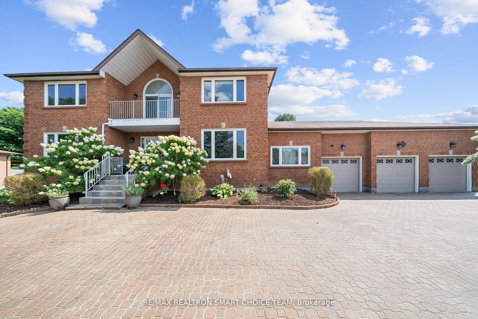 Front of 89 Beckenridge Drive