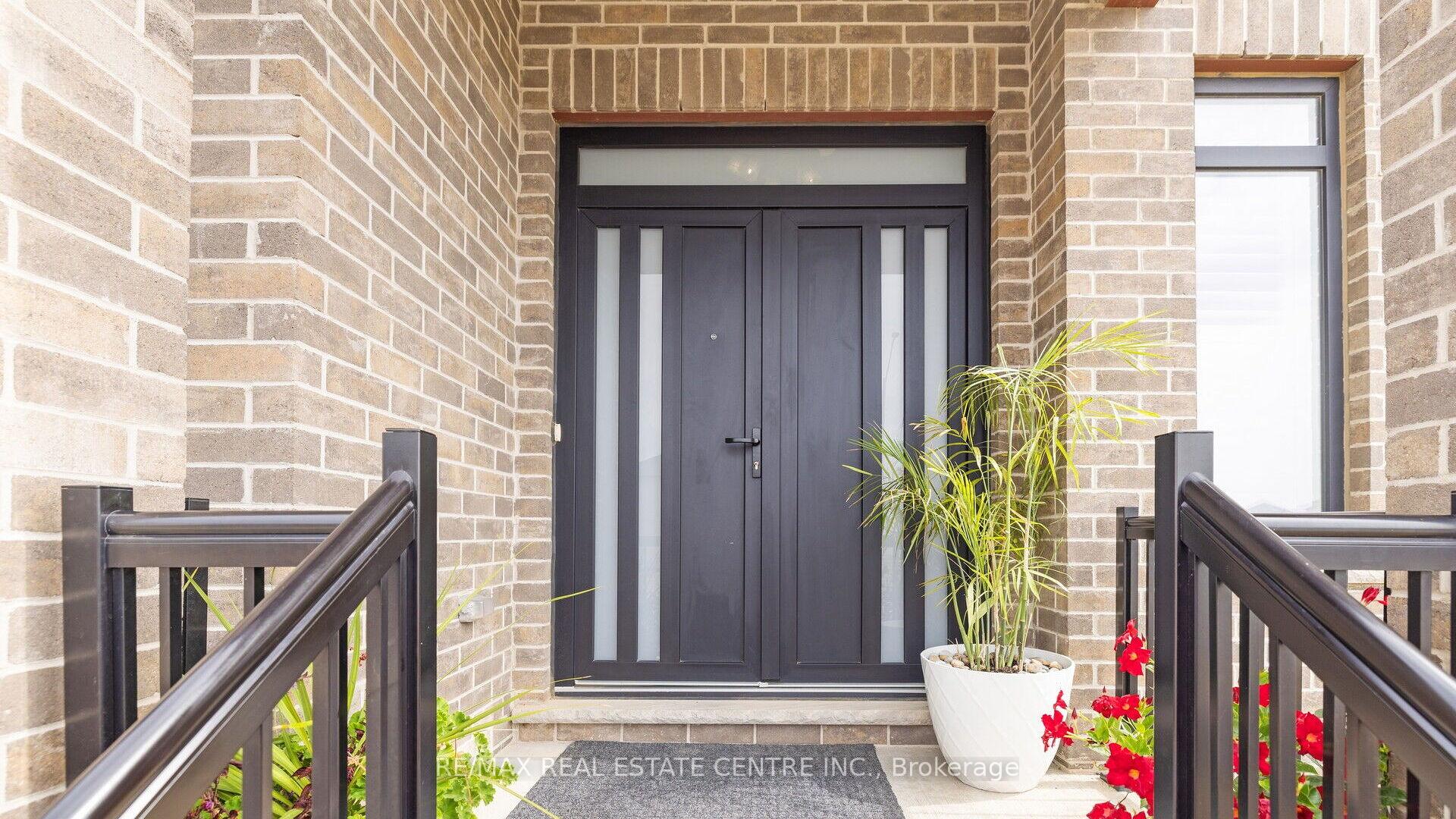 Photo 4 of 64 Grandville Circle, Brant, Paris — HOMEH