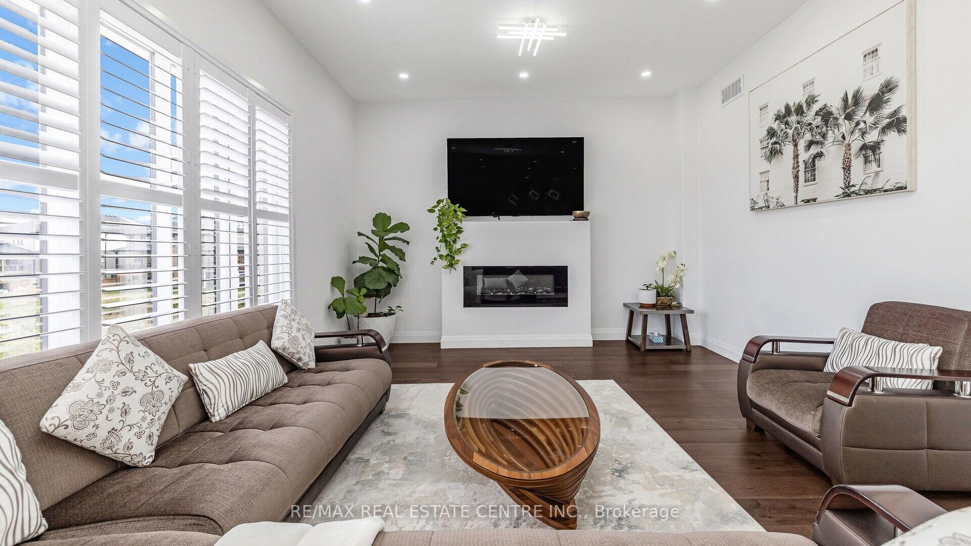 Photo 21 of 64 Grandville Circle, Brant, Paris — HOMEH