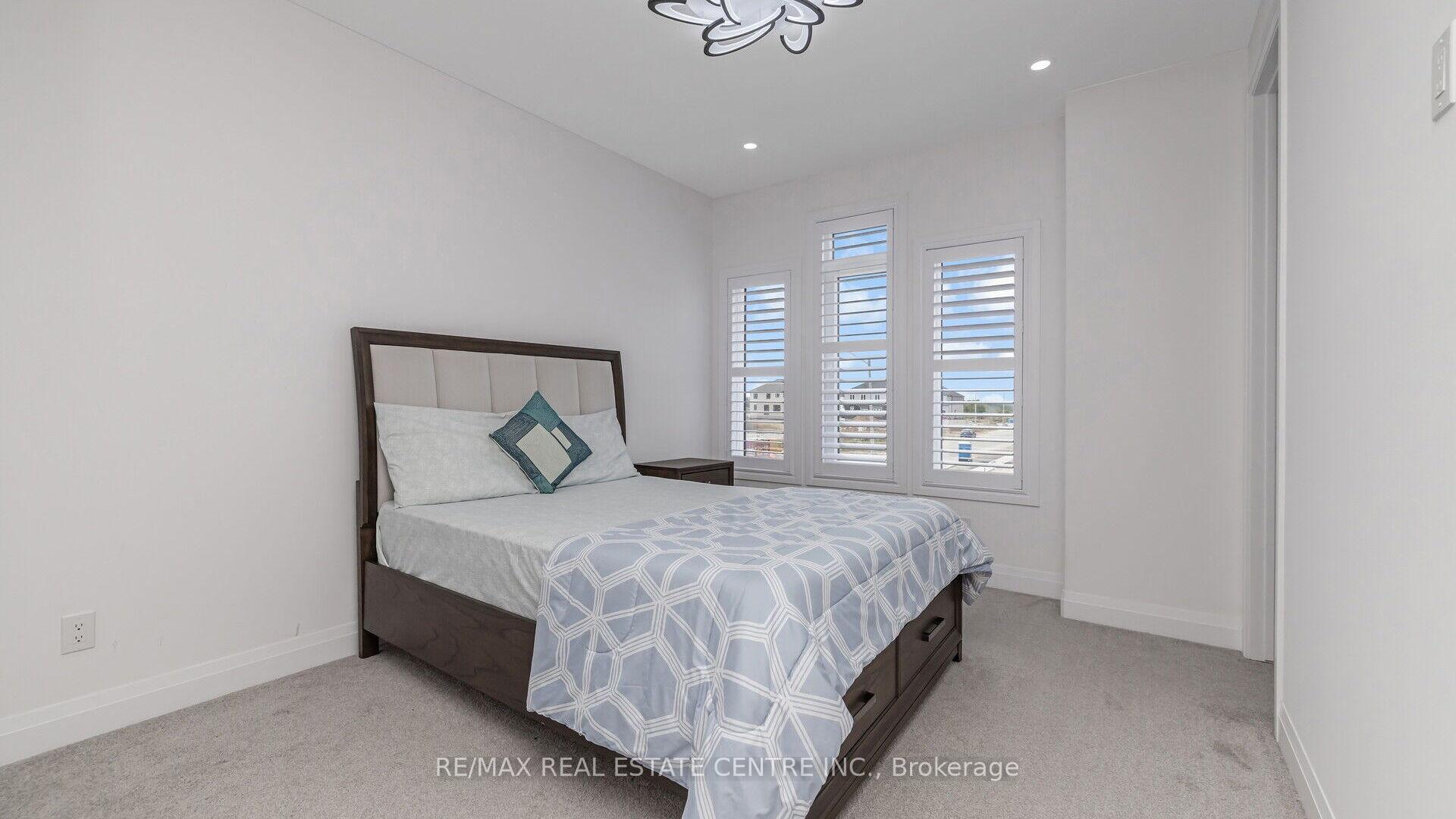 Photo 40 of 64 Grandville Circle, Brant, Paris — HOMEH