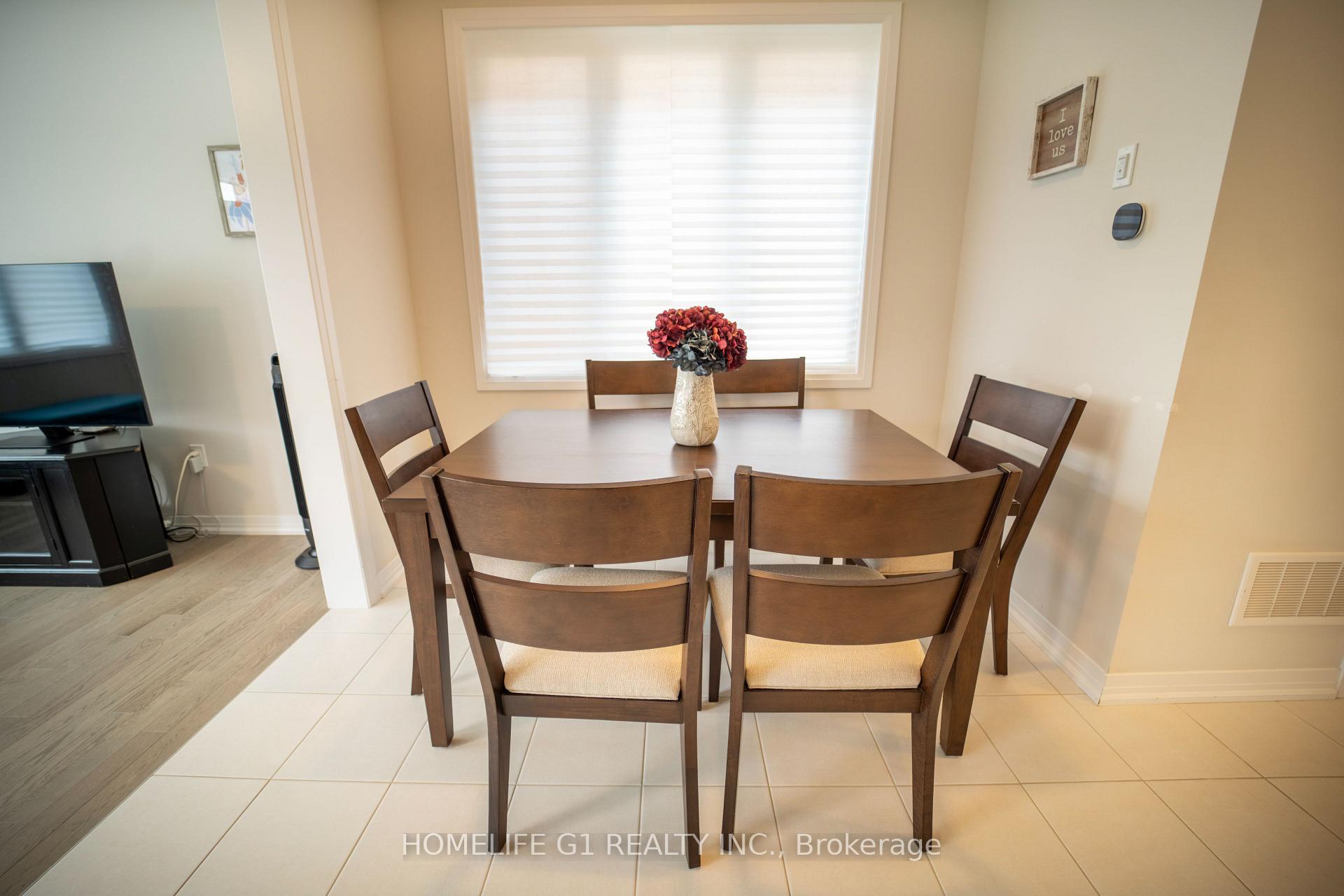Photo 11 of 224 Newman Drive, Cambridge — HOMEH