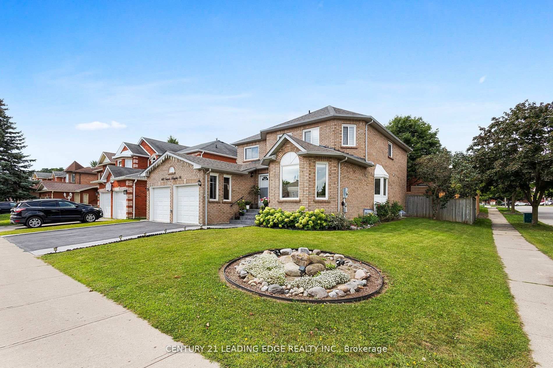 Photo 4 of 60 Forest Heights, Whitby, Pringle Creek — HOMEH