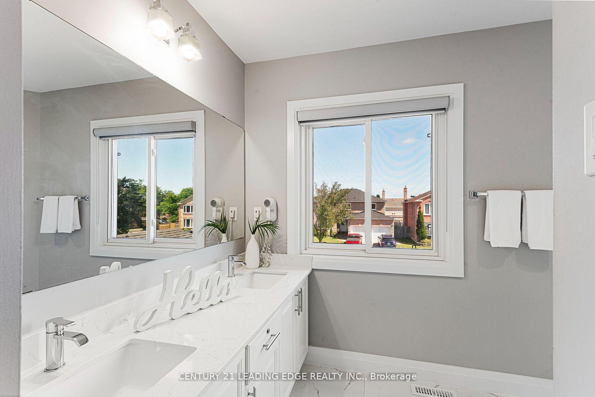 Photo 28 of 60 Forest Heights, Whitby, Pringle Creek — HOMEH