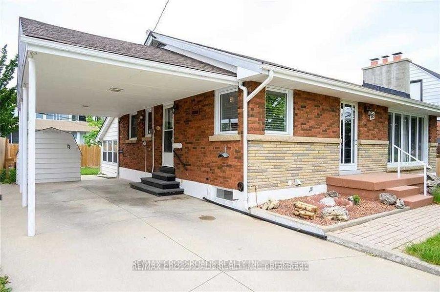 Photo 2 of Unit Upper, 89 Irene Avenue, Hamilton, Stoney Creek — HOMEH