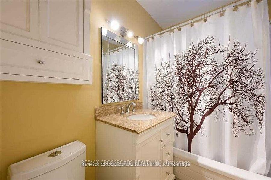 Photo 9 of Unit Upper, 89 Irene Avenue, Hamilton, Stoney Creek — HOMEH