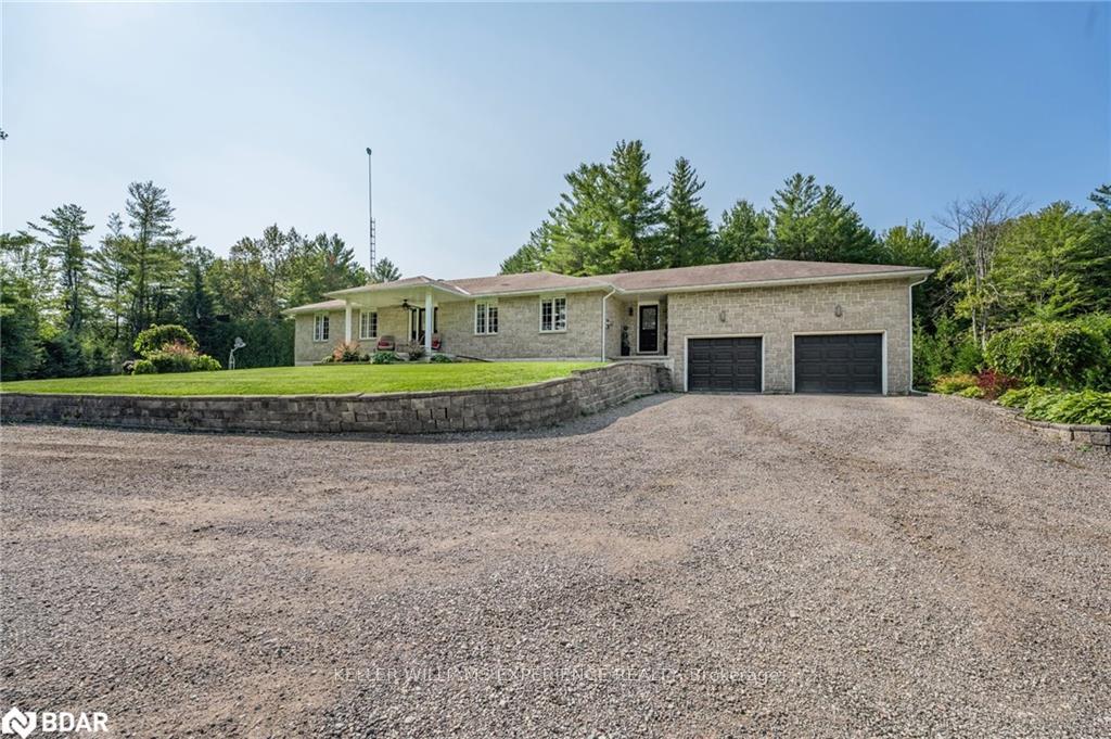 Photo 2 of 2067 Matheson Road E, Springwater, Phelpston — HOMEH