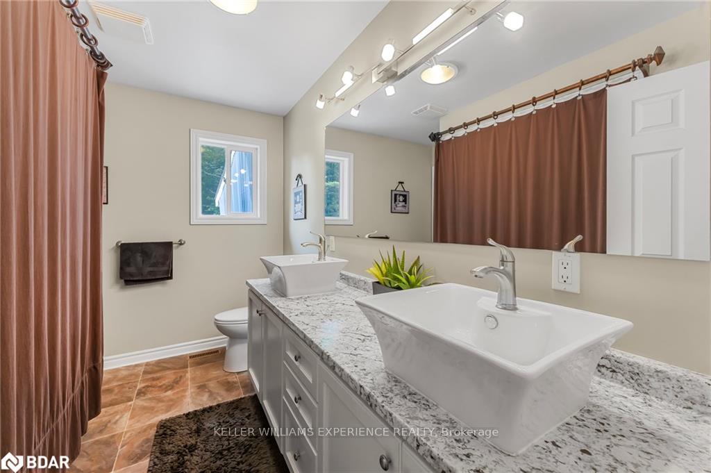 Photo 9 of 2067 Matheson Road E, Springwater, Phelpston — HOMEH