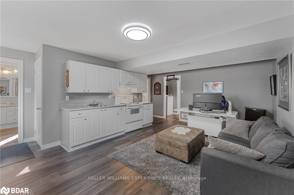 Photo 24 of 2067 Matheson Road E, Springwater, Phelpston — HOMEH