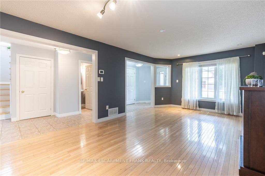 Photo 8 of 53 Dulgaren Street, Hamilton, Eleanor — HOMEH